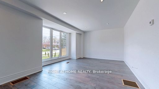 82 Ellington Drive, Toronto, ON M1R 3Y1 photo 4