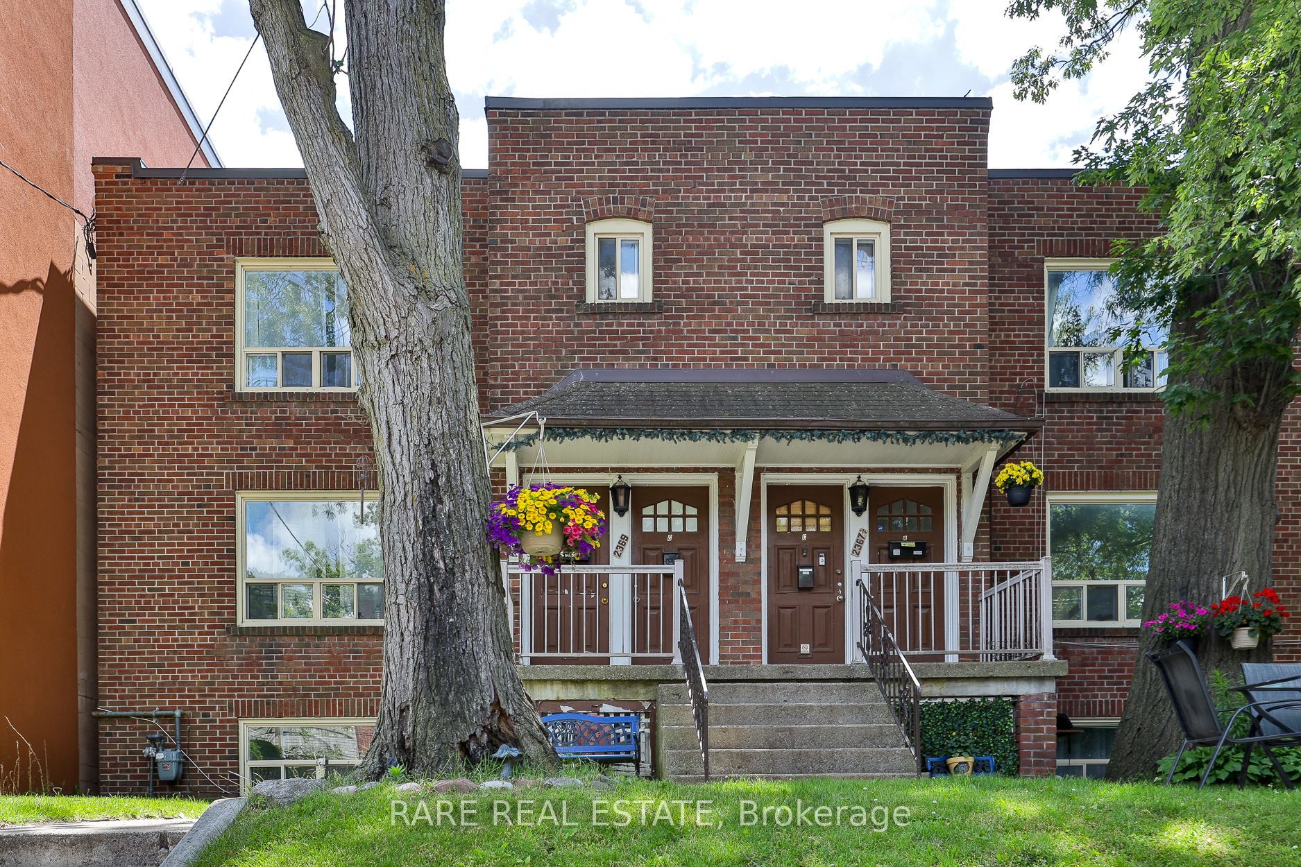 2369 Queen Street E A, Toronto, ON M4E 1H2