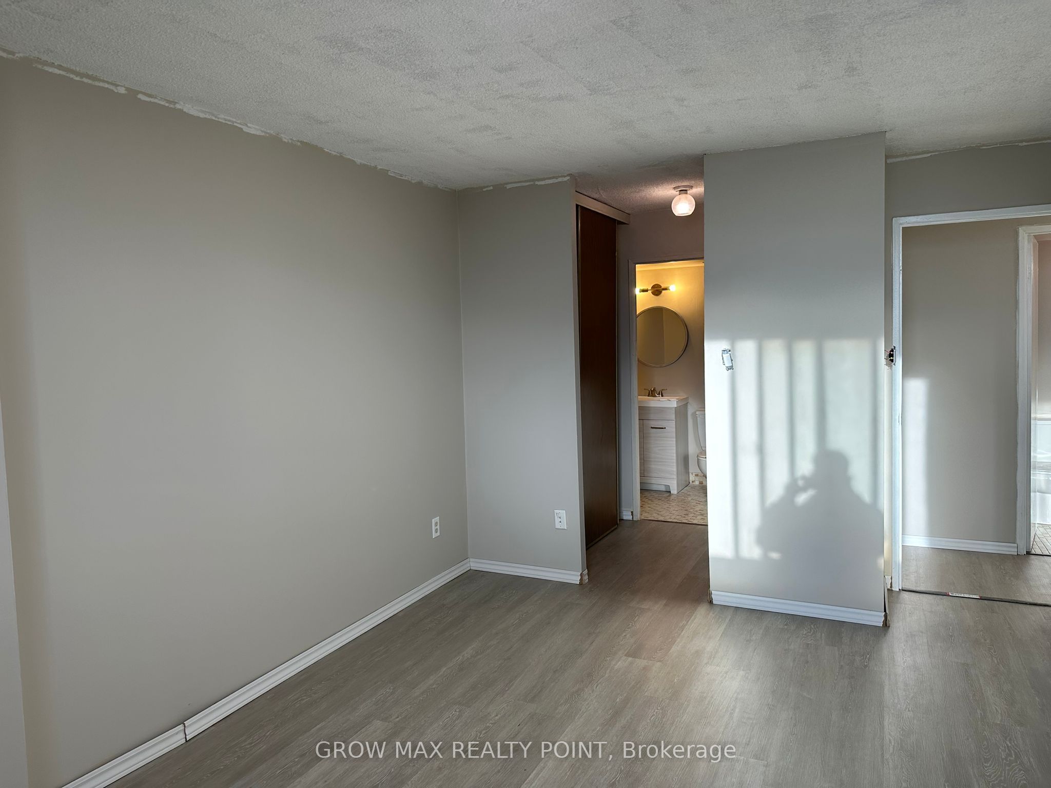 100 Wingarden Court 1909, Toronto, ON M1B 2P4 photo 5