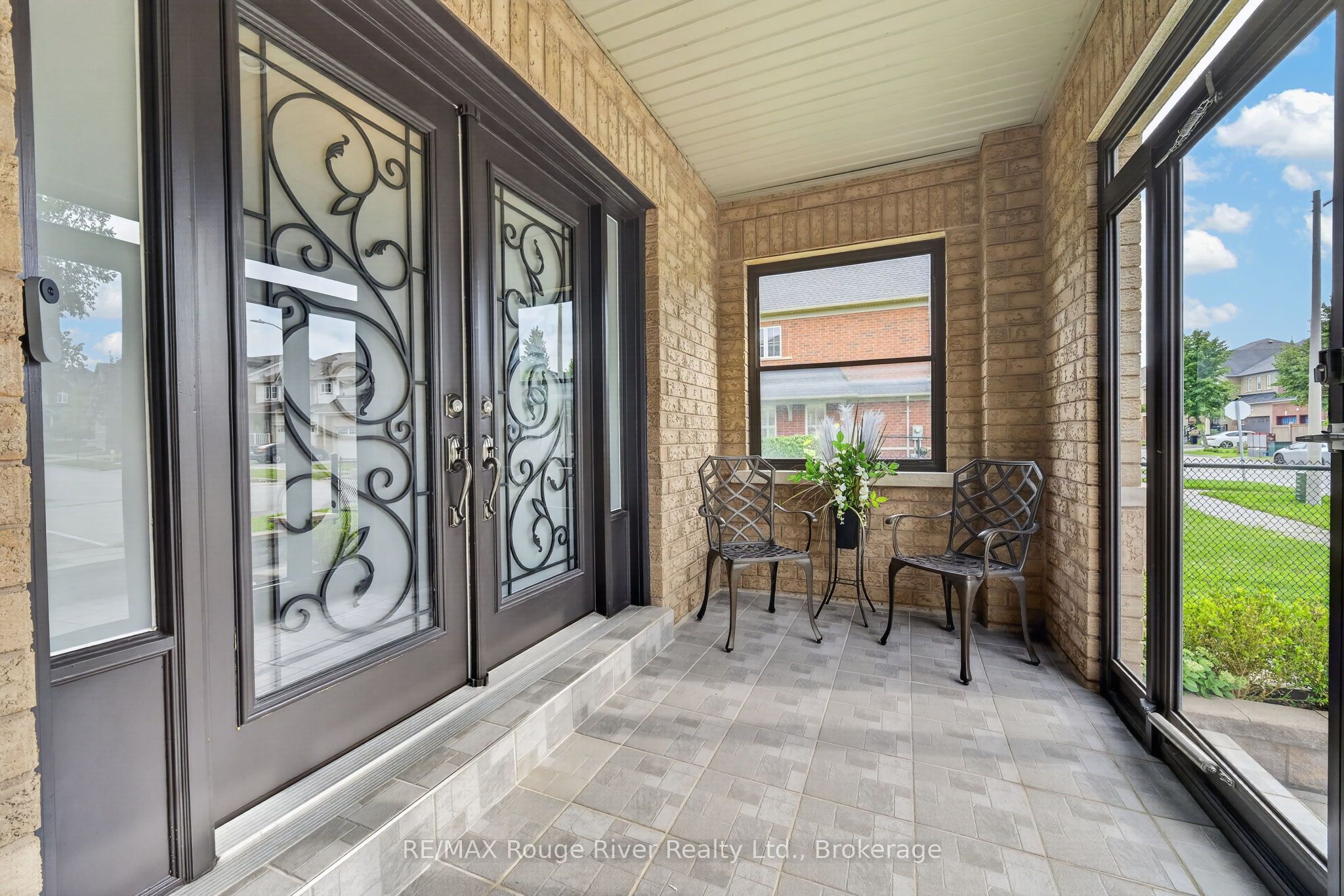 19 Galea Drive, Ajax, ON L1Z 0J7 photo 5