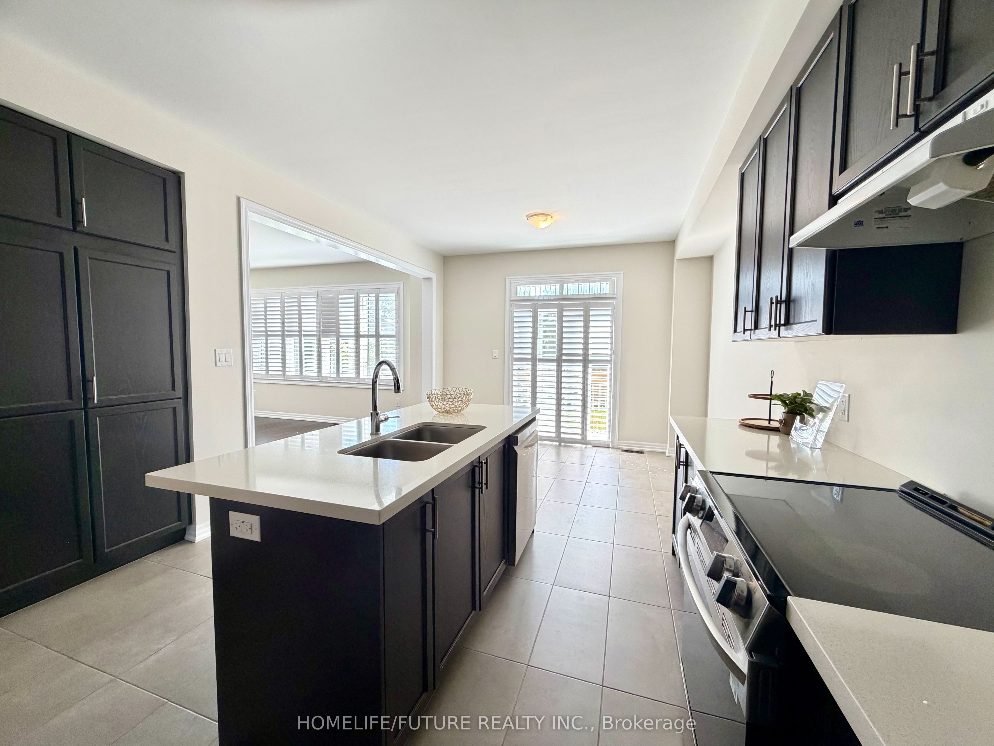 171 Grady Drive, Clarington, ON L1B 0W4 photo 4