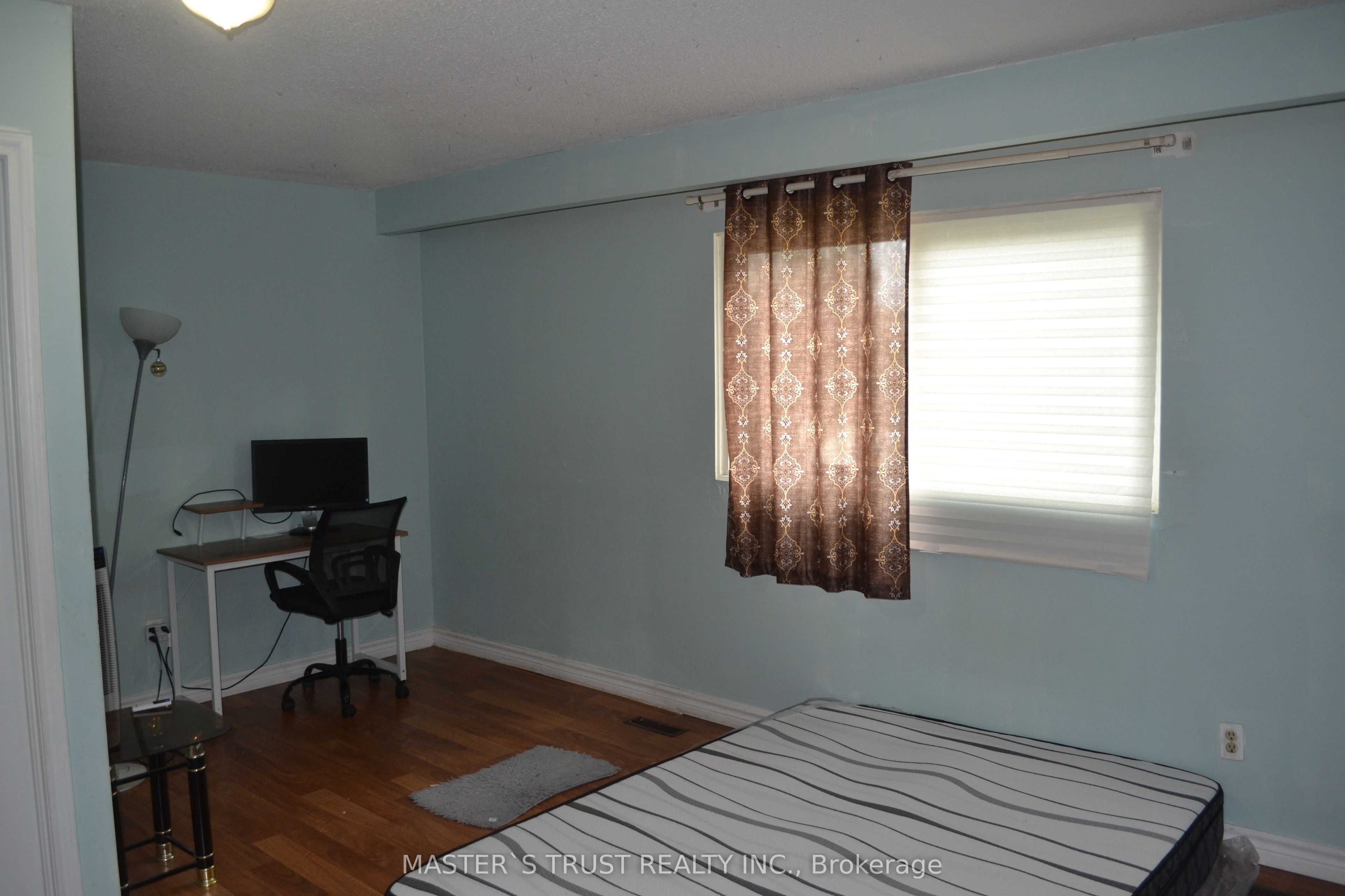 63 Mammoth Hall Trail, Toronto, ON M1B 1P5 photo 3