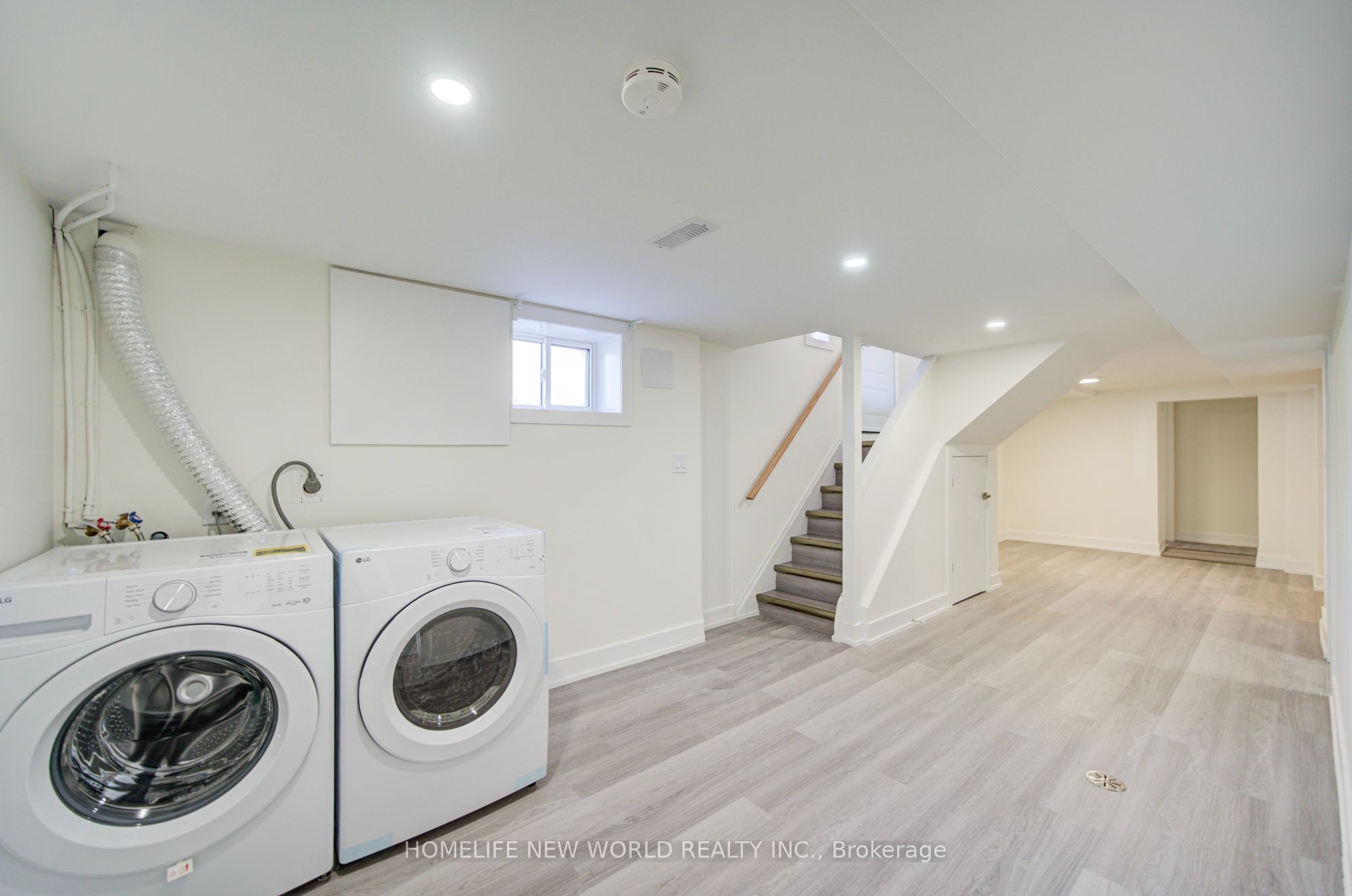 88 Ellendale Drive Basement, Toronto, ON M1P 1N5 photo 4