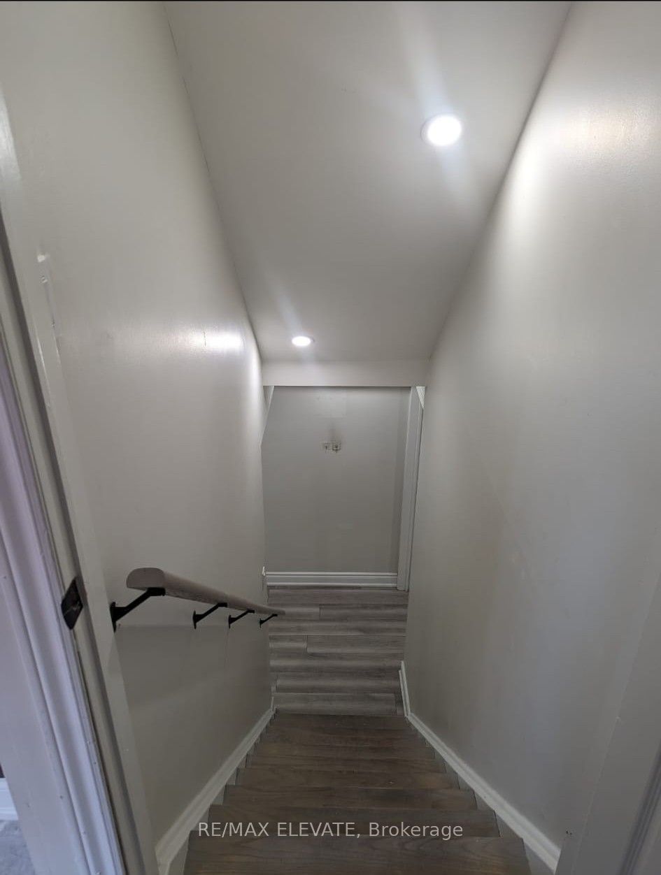 101 Knotwood Crescent, Toronto, ON M1X 1V8 photo 4