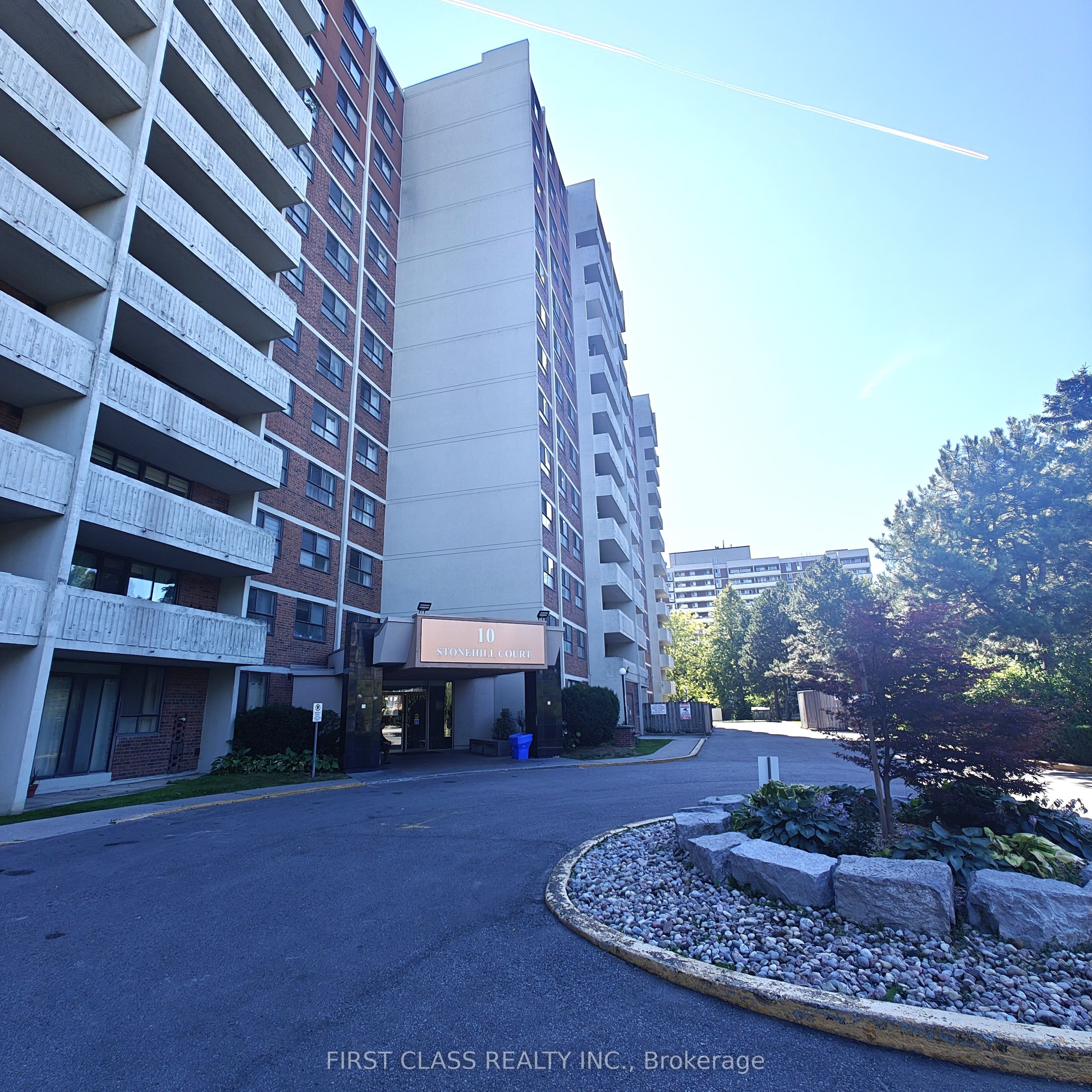 10 Stonehill Court 1412, Toronto, ON M1W 2X8 photo 3