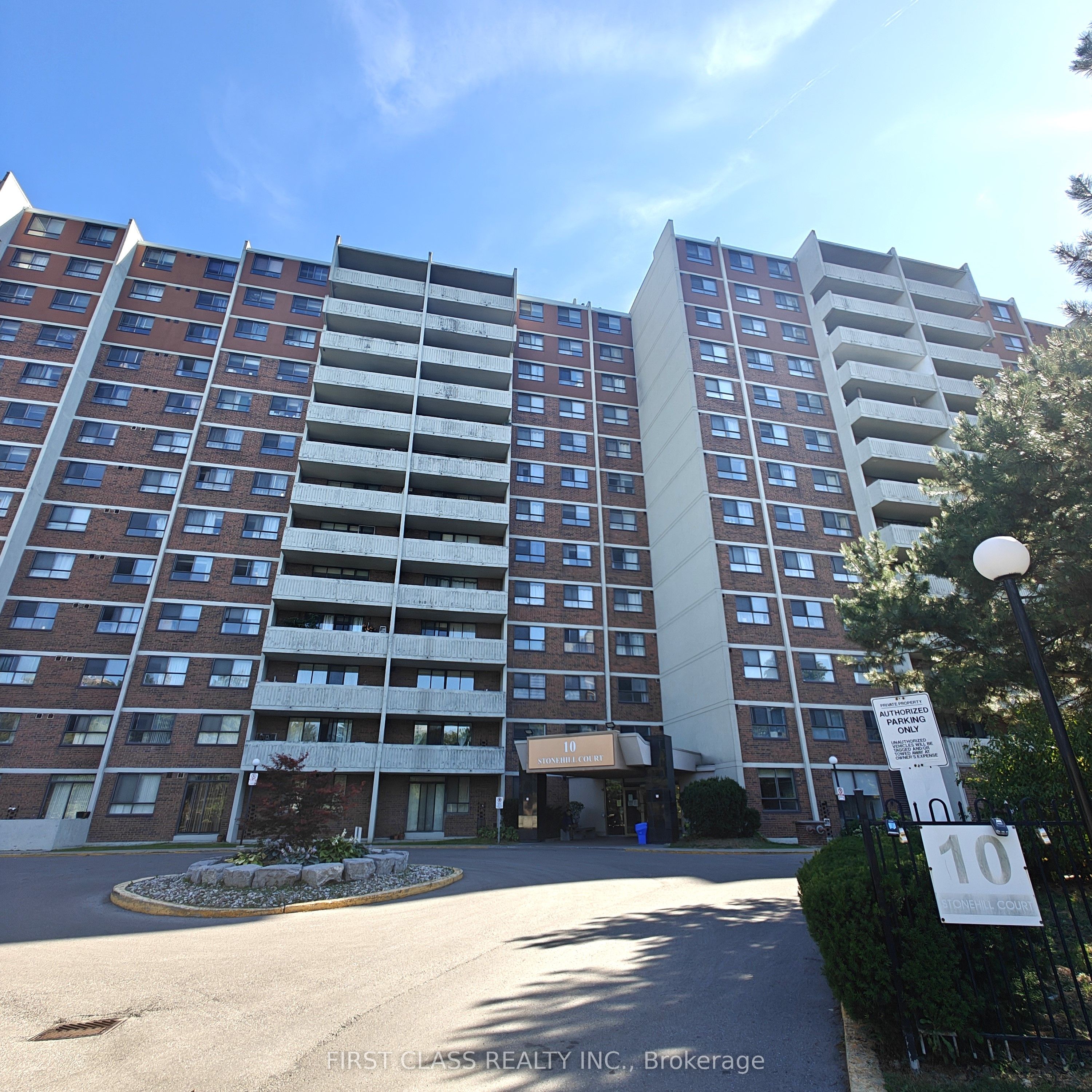 10 Stonehill Court 1412, Toronto, ON M1W 2X8 photo 4
