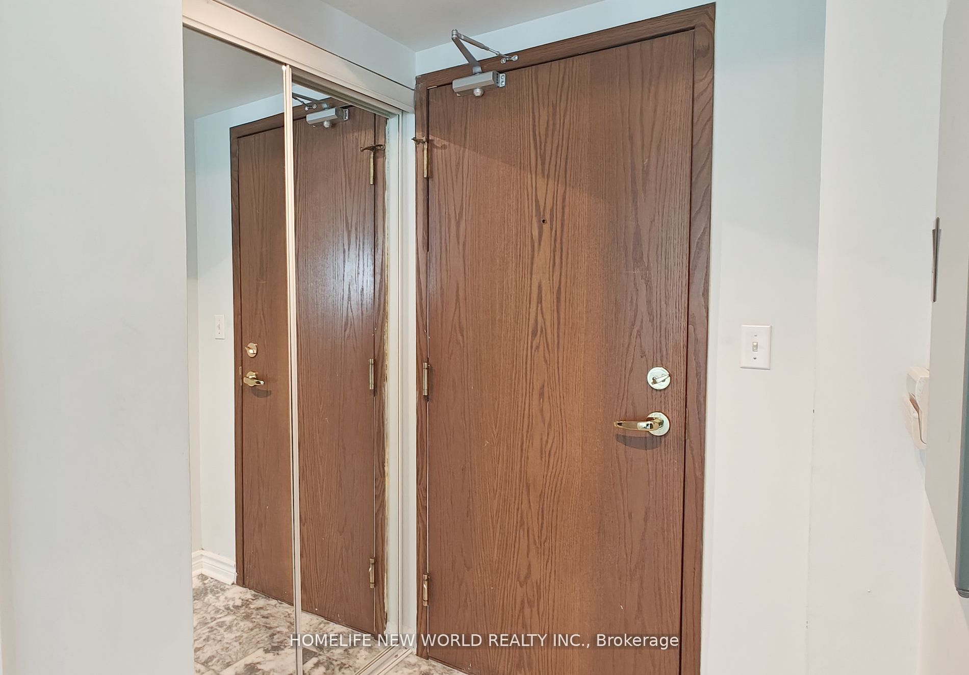 1 Lee Centre Drive 806, Toronto, ON M1H 3J2 photo 5