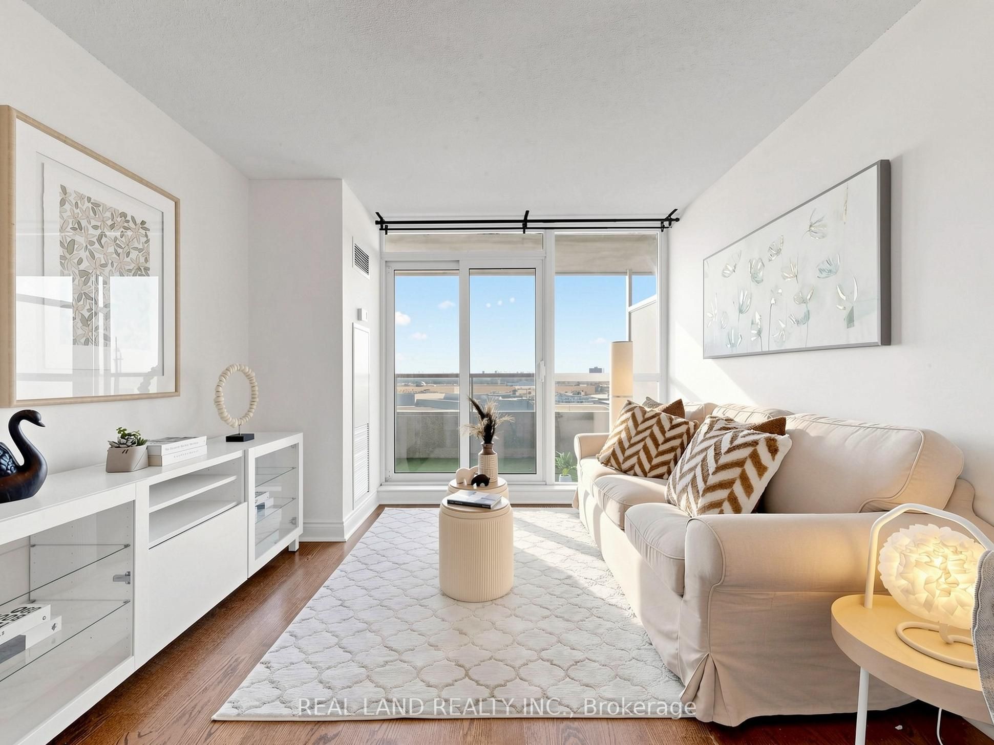 60 Brian Harrison Way 805, Toronto, ON M1P 5J5 photo 5