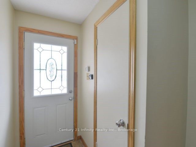 750 Military Trail 22, Toronto, ON M1E 4P7 photo 3