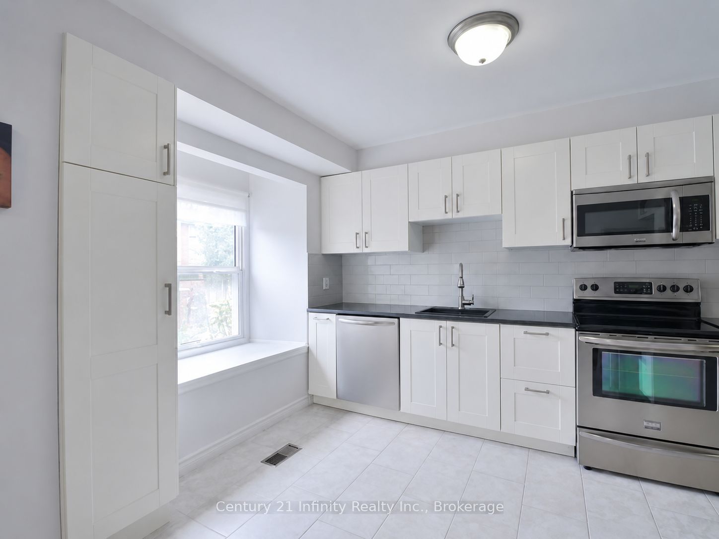 750 Military Trail 22, Toronto, ON M1E 4P7 photo 5