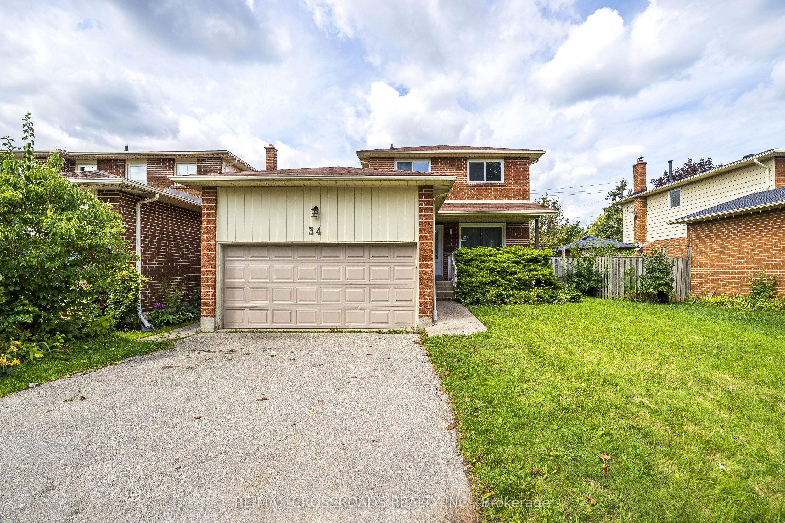 34 Blue Anchor Trail, Toronto, ON M1C 3P2 photo 2