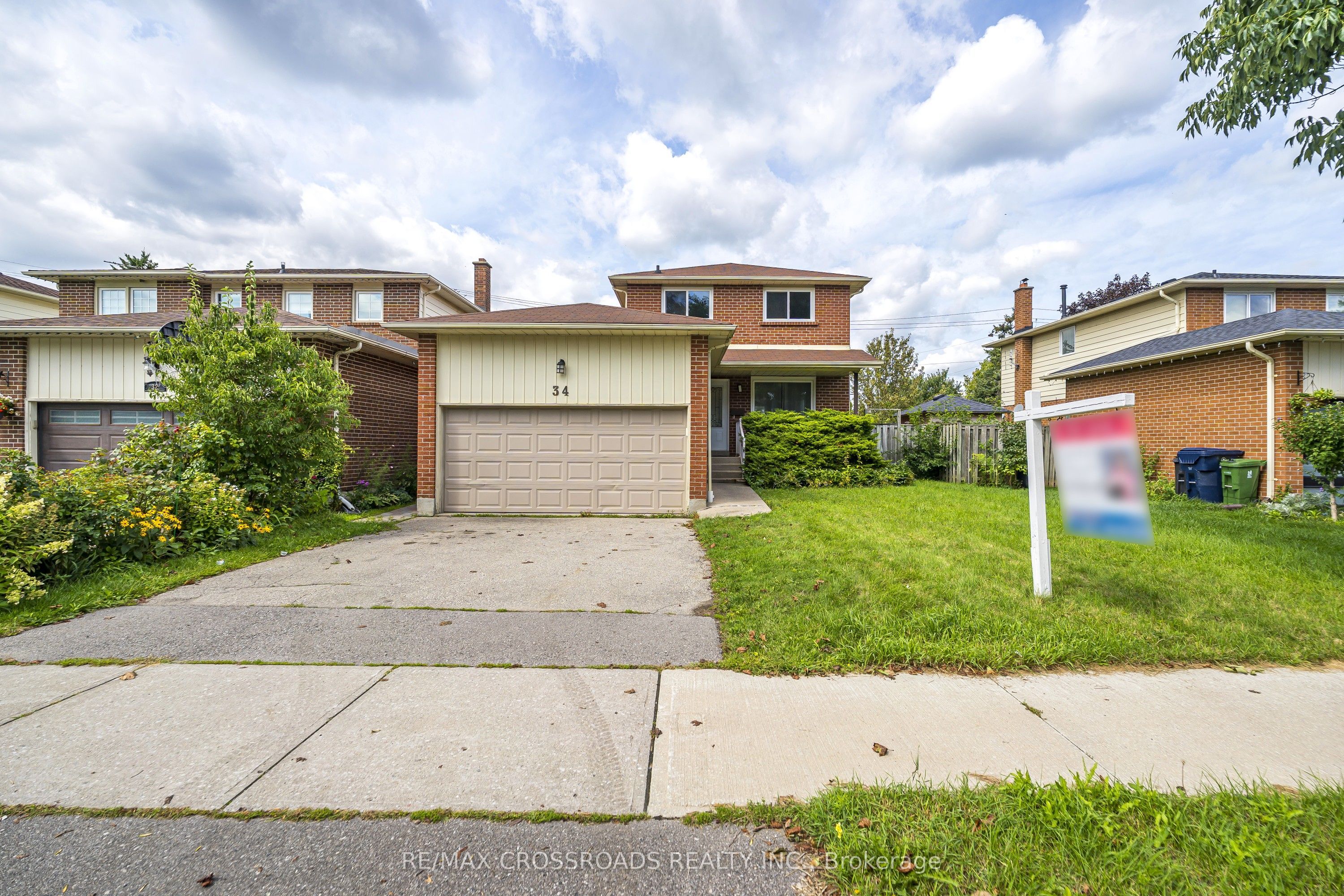 34 Blue Anchor Trail Main/2nd, Toronto, ON M1C 3P2 photo 2