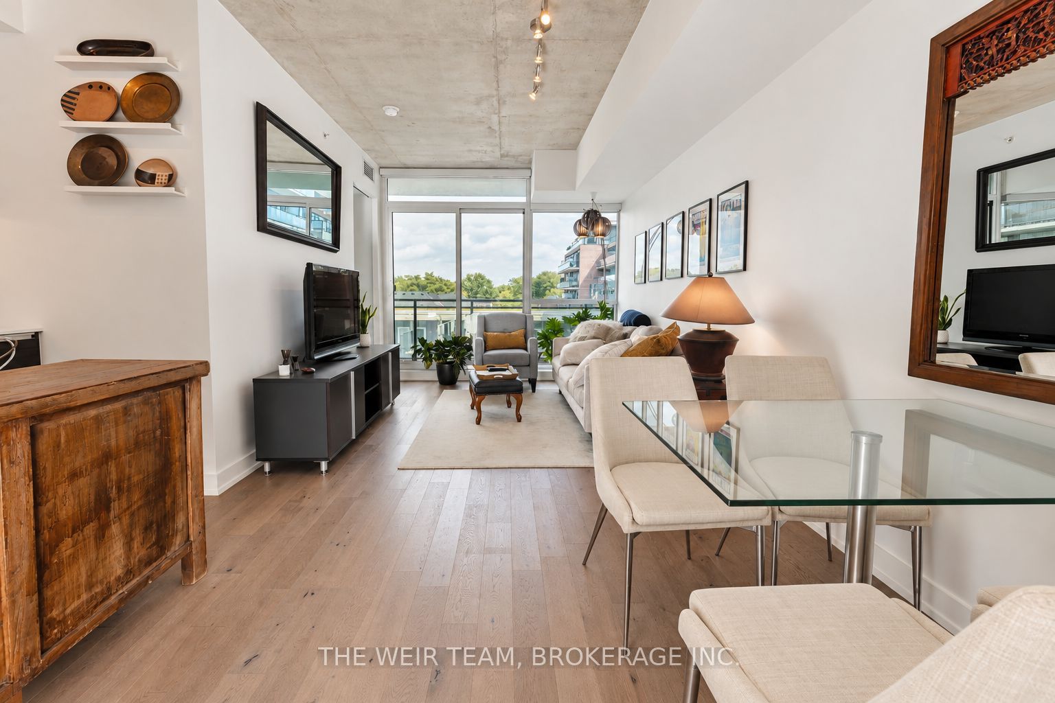 1190 Dundas Street 529, Toronto, ON M4M 0C5 photo 5