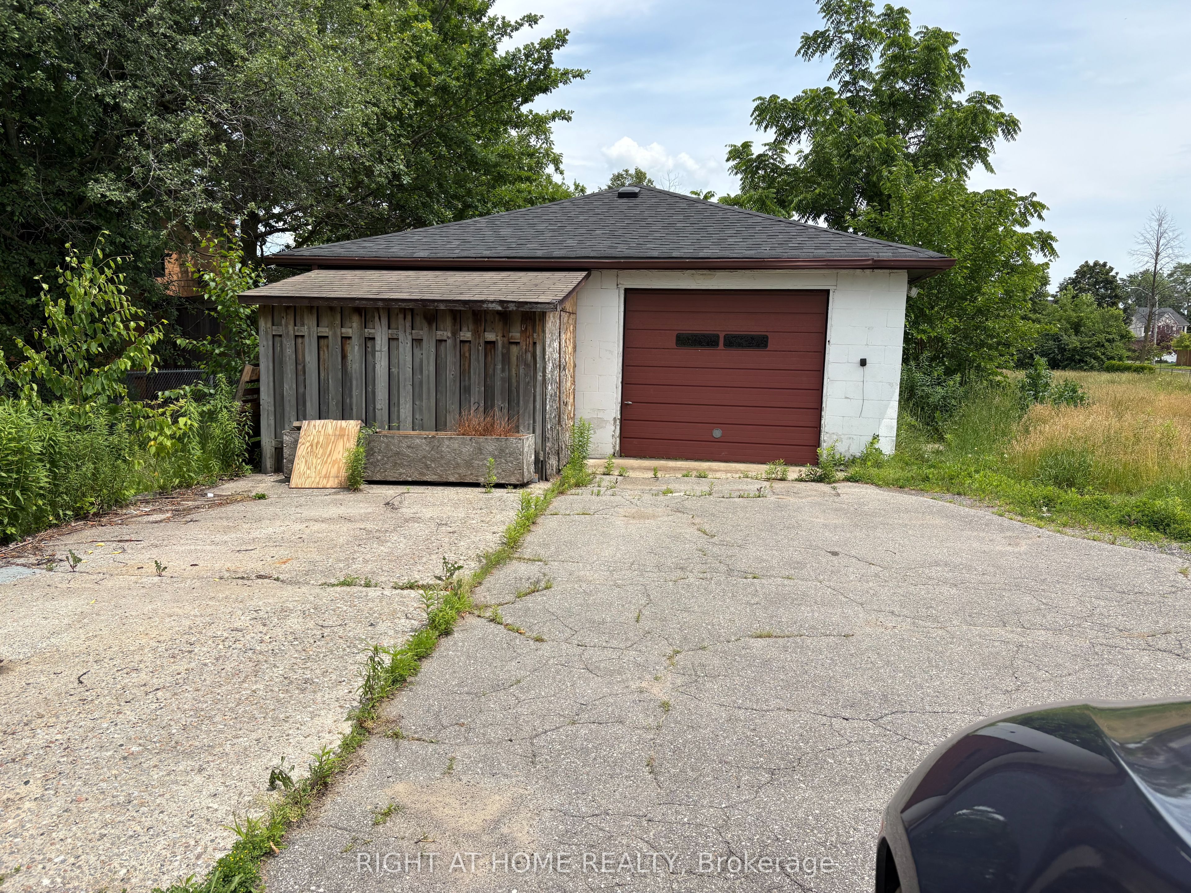 2591 Trulls Road, Clarington, ON L1E 2N3 photo 2