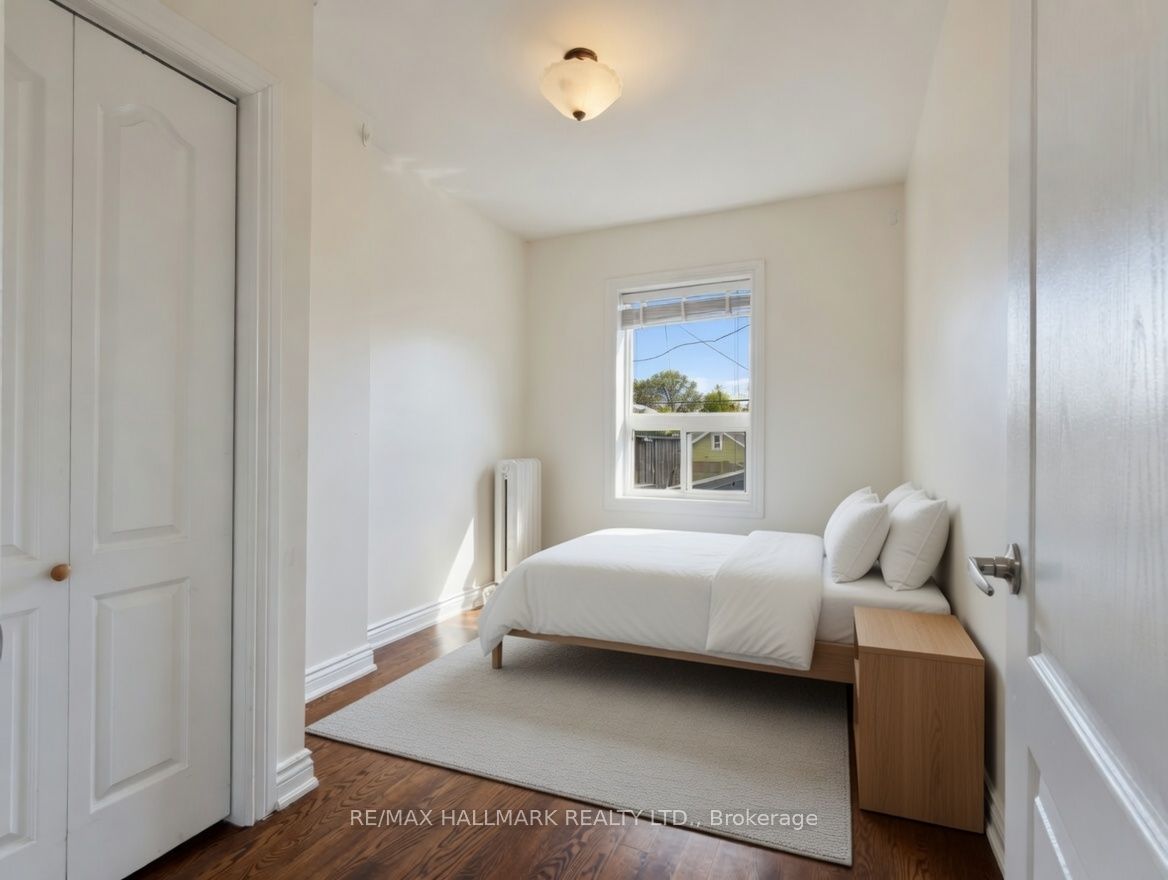 2038 Danforth Avenue 2, Toronto, ON M4C 1J6 photo 5