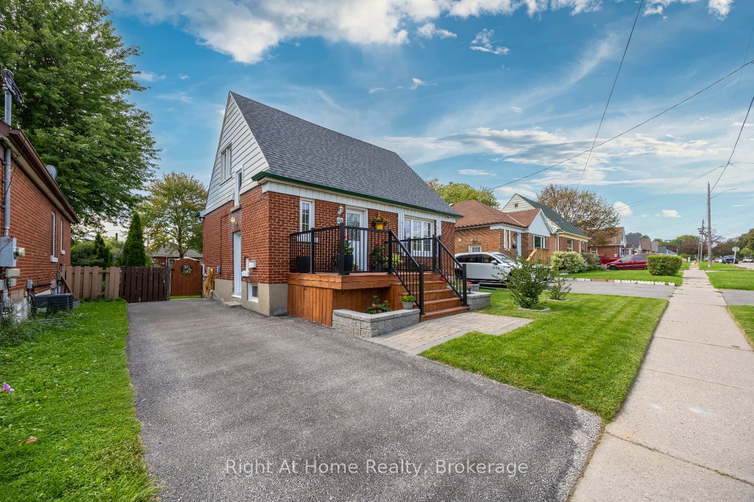 128 Lasalle Avenue, Oshawa, ON L1H 5Y5 photo 3