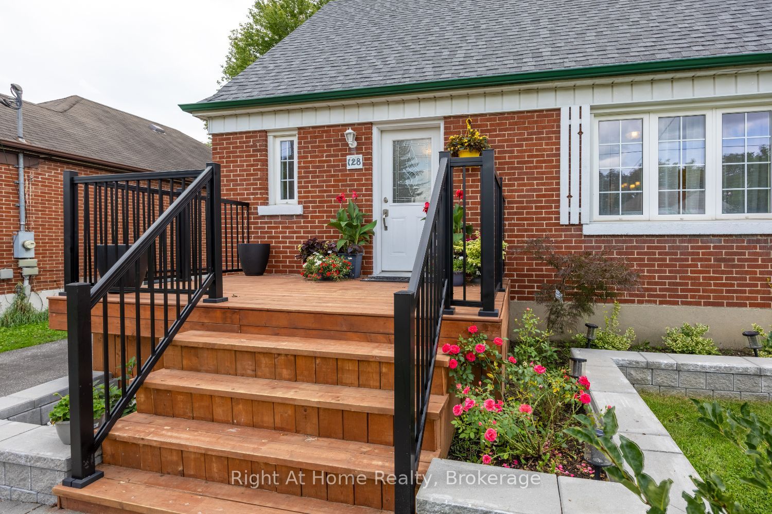 128 Lasalle Avenue, Oshawa, ON L1H 5Y5 photo 5