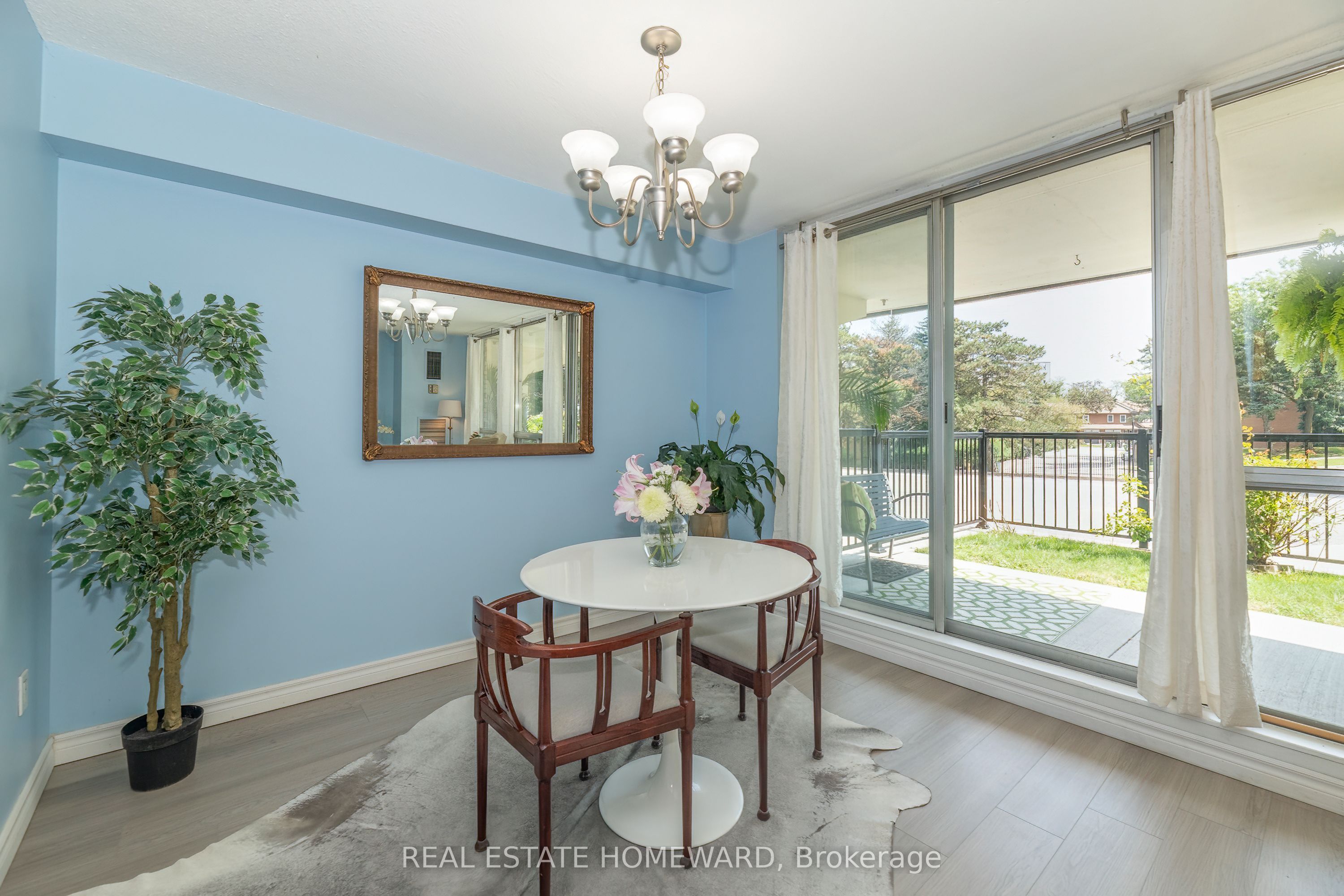 120 Dundalk Drive 105, Toronto, ON M1P 4V9 photo 5