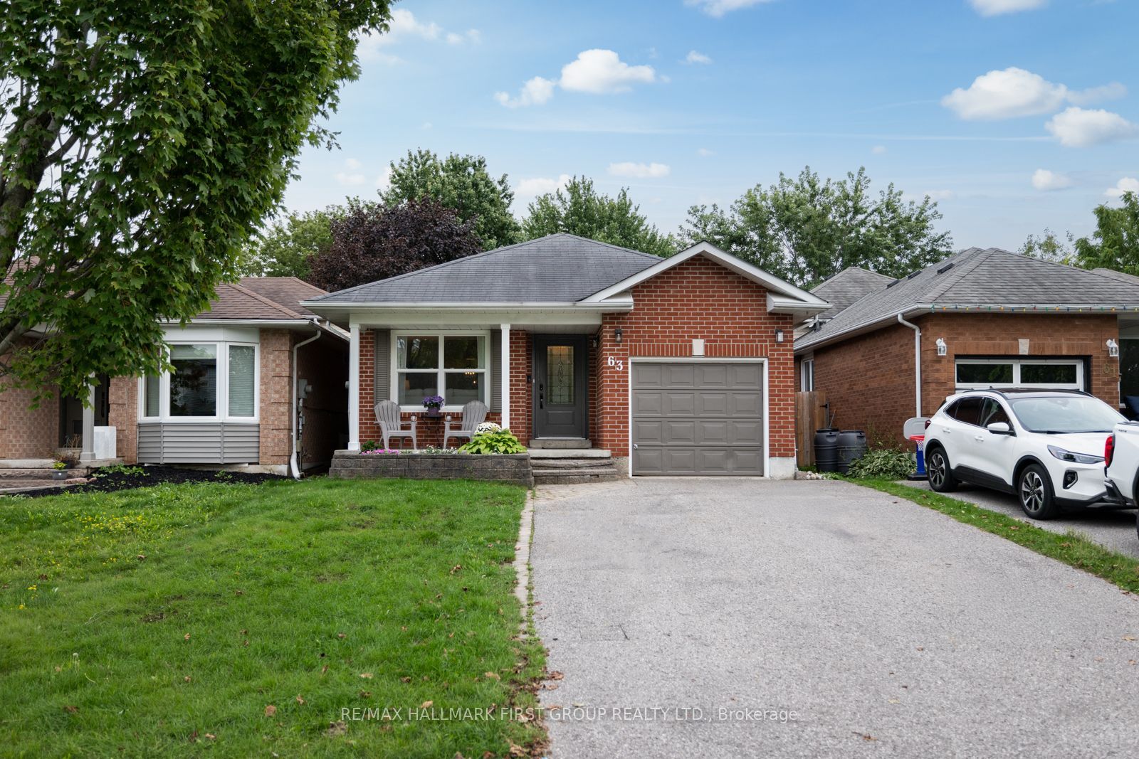 63 Hart Boulevard, Clarington, ON L1B 1E4 photo 2
