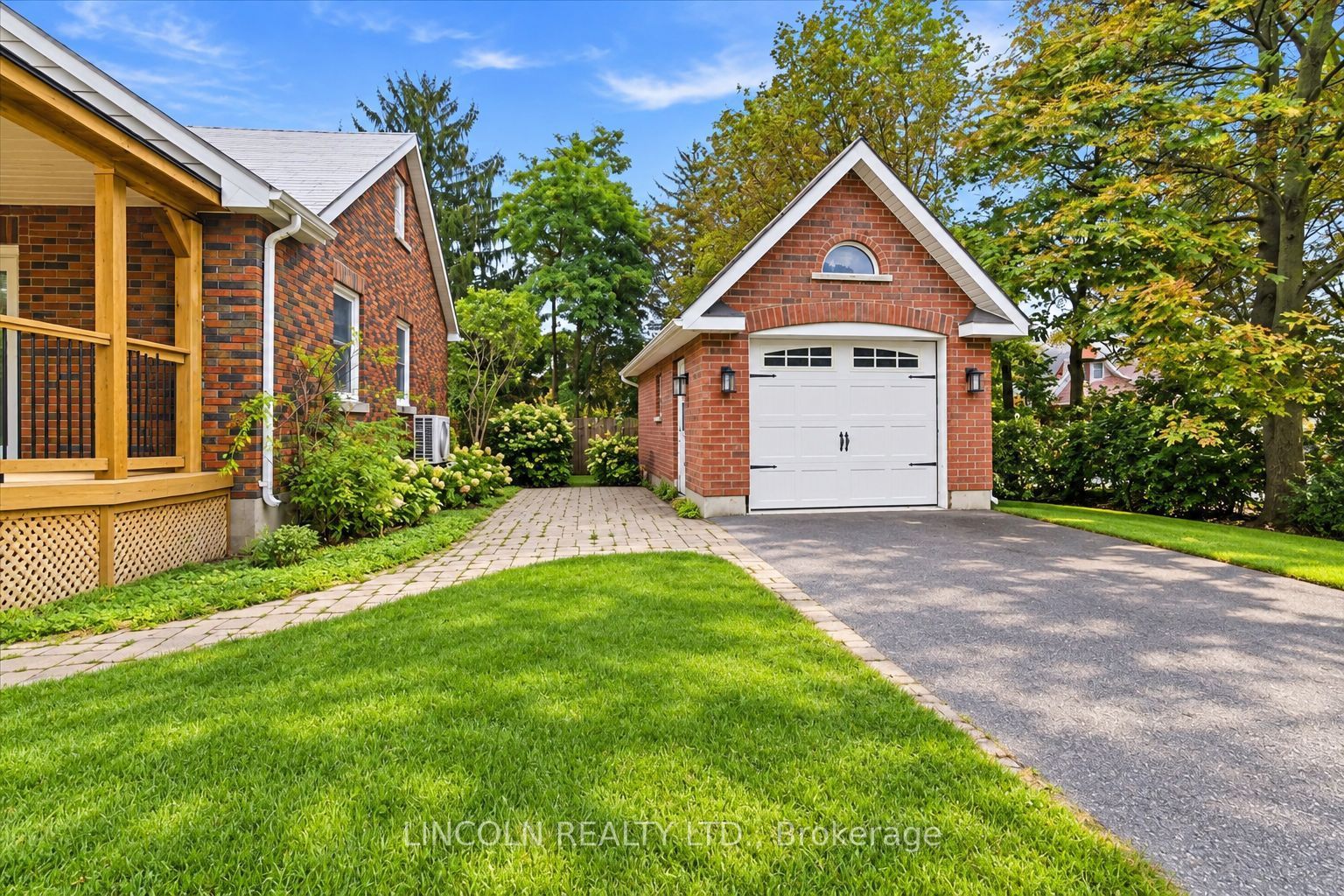 3 Brown Street, Clarington, ON L1C 2P7 photo 3
