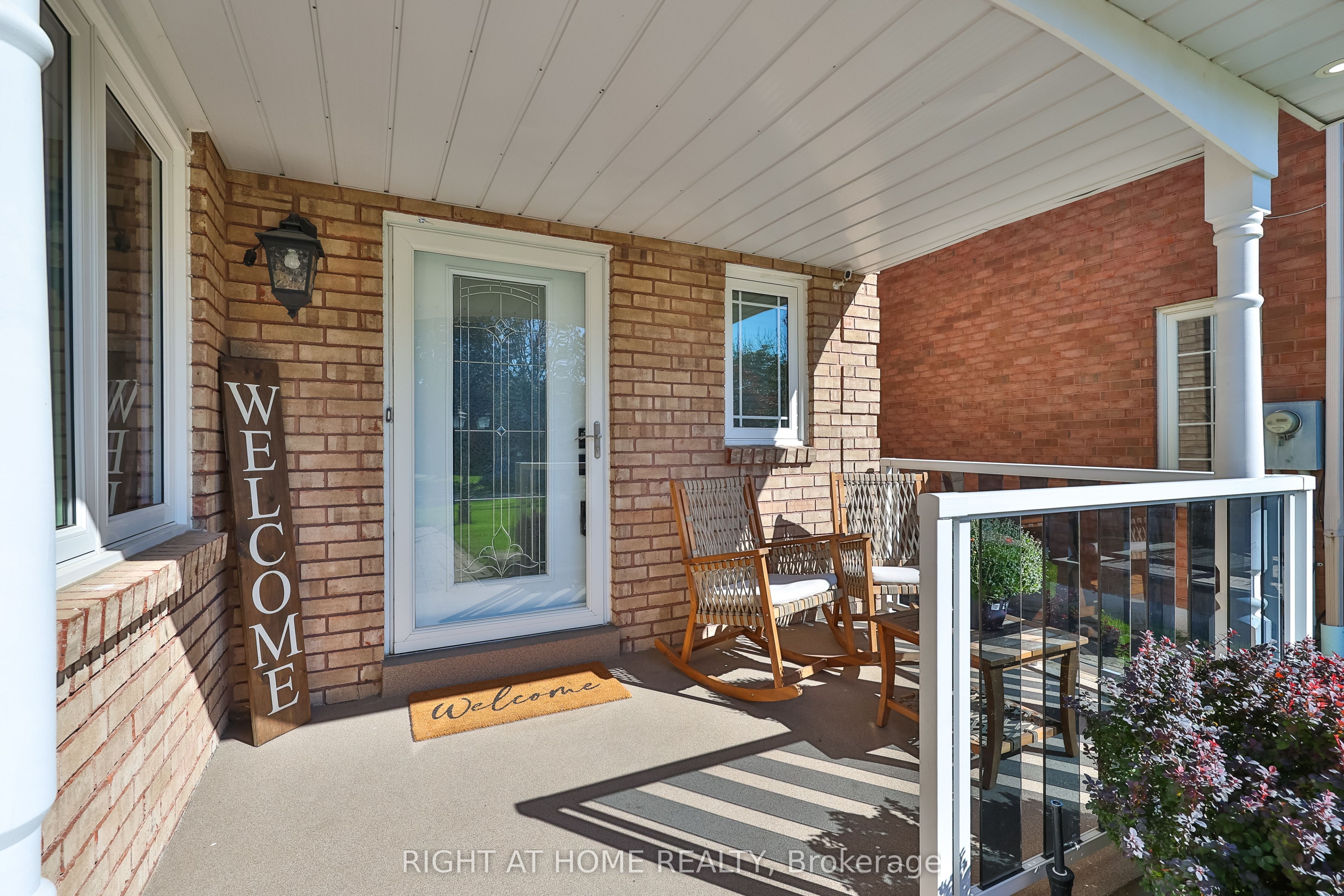 63 Keeble Crescent, Ajax, ON L1T 3R6 photo 3