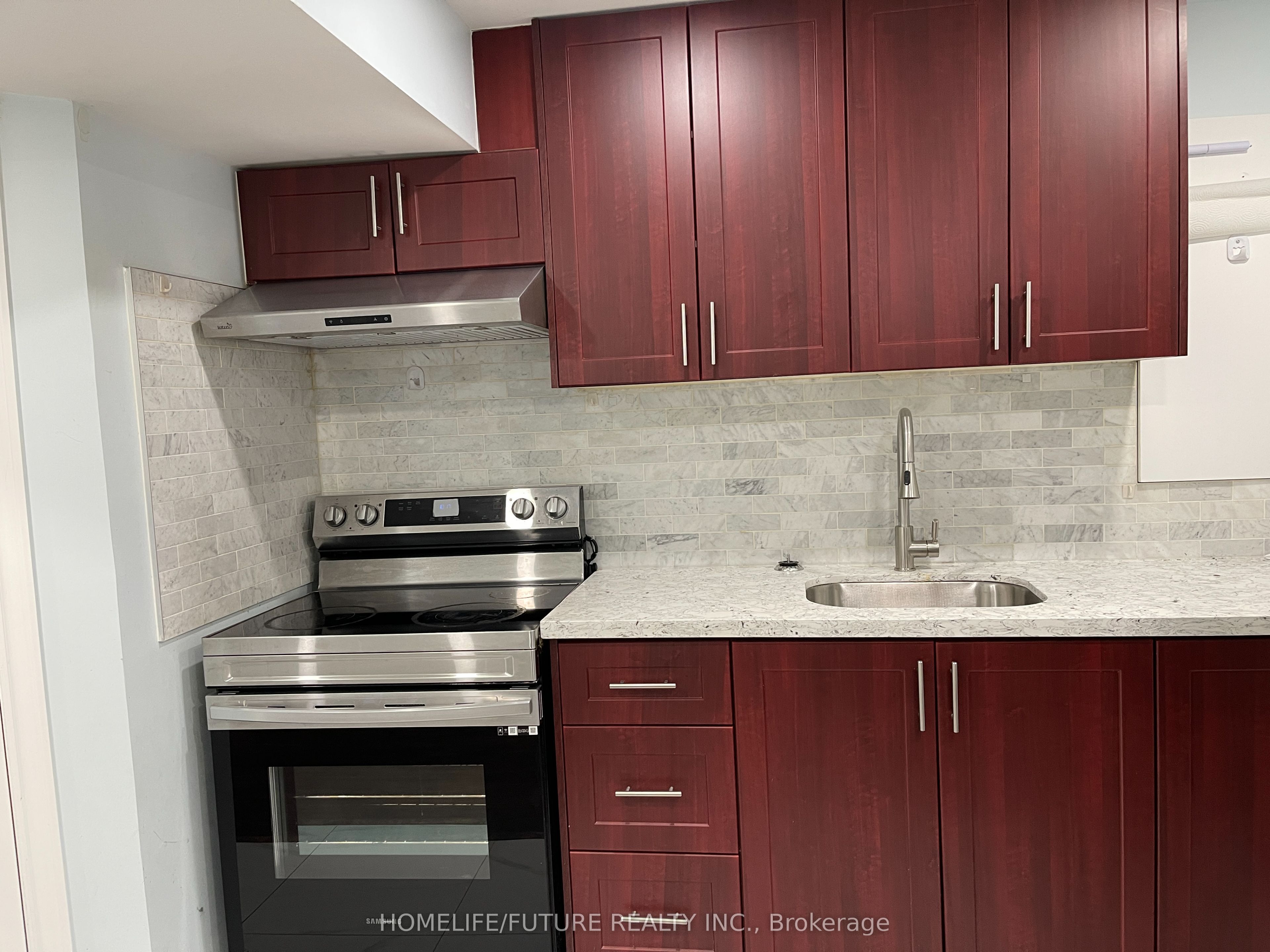 118 Raponi Circle Bsmt, Toronto, ON M1X 2C7 photo 2