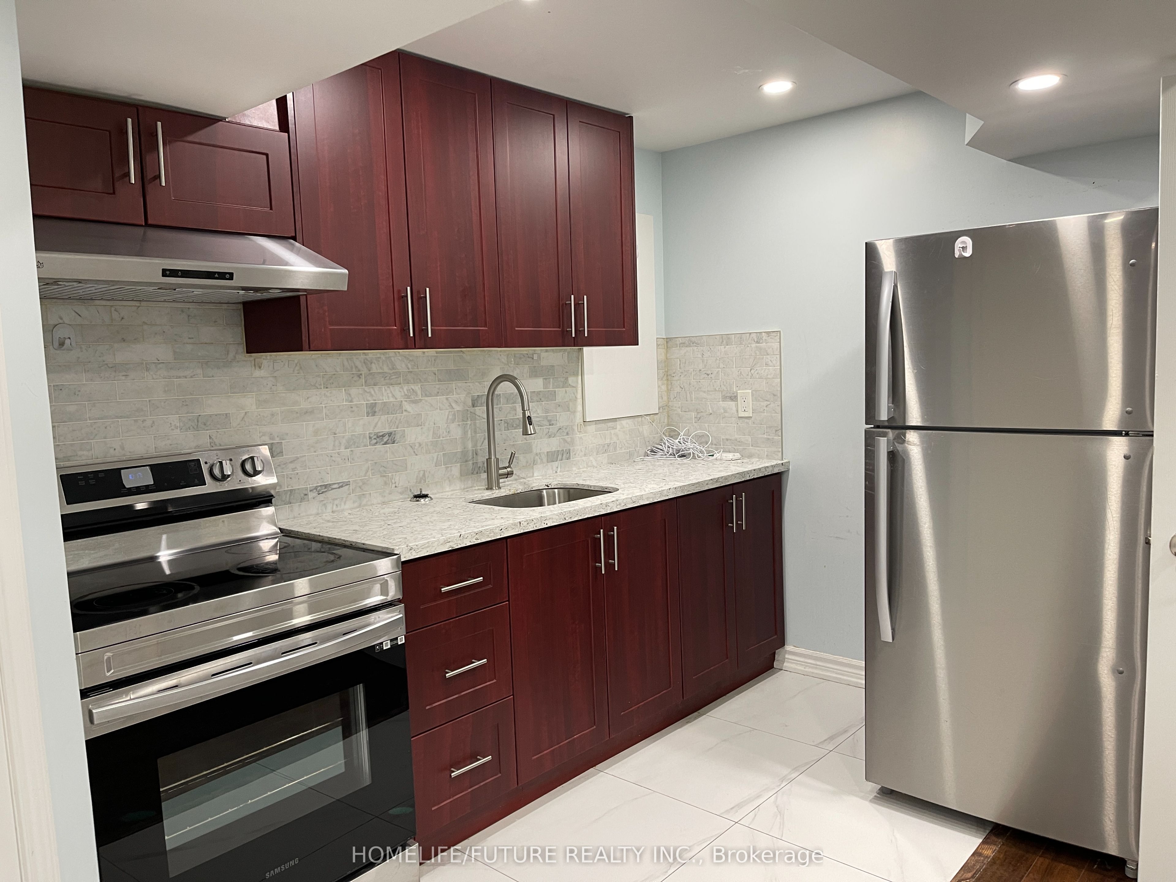 118 Raponi Circle Bsmt, Toronto, ON M1X 2C7 photo 3