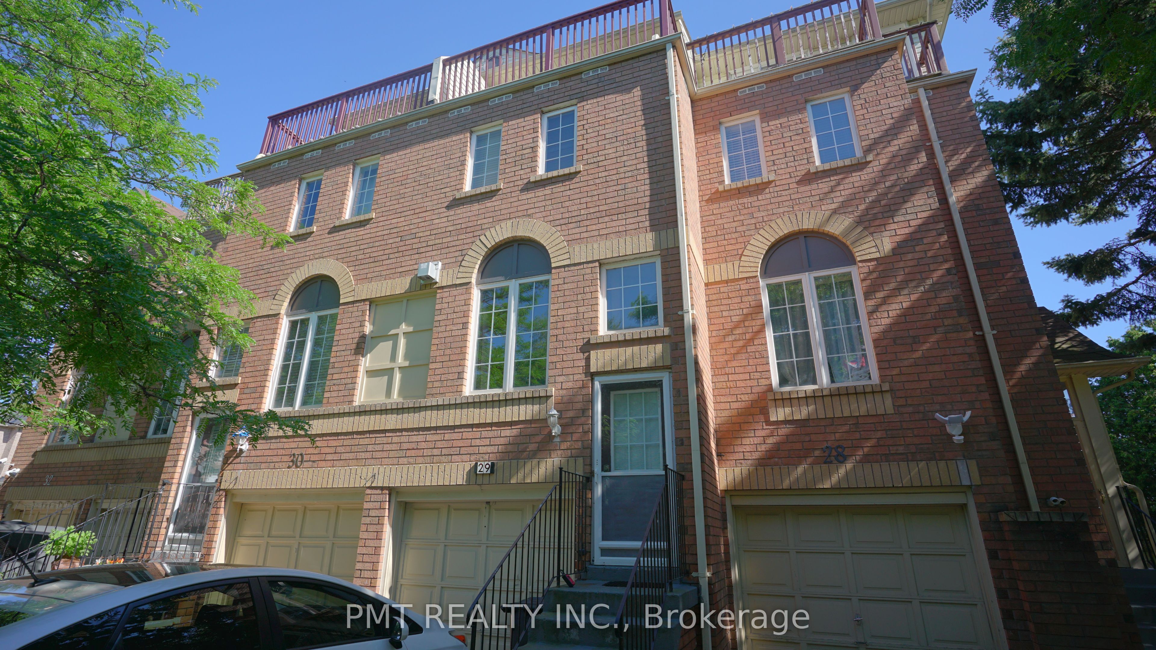 189 Galloway Road 29, Toronto, ON M1E 4Z7
