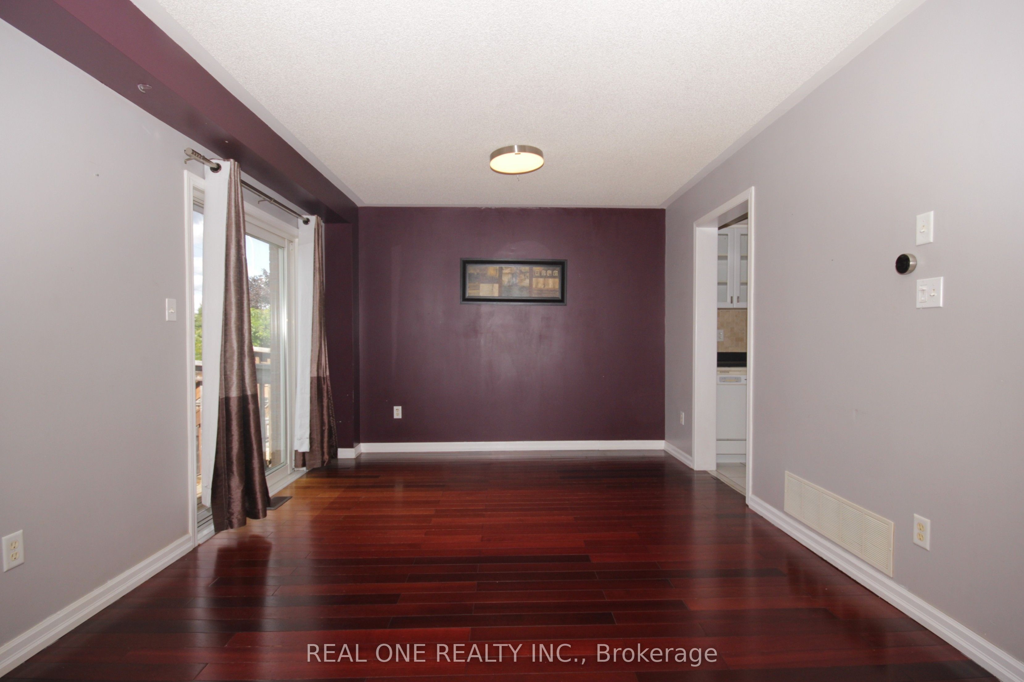 12 Bonello Crescent, Whitby, ON L1R 3N6 photo 3