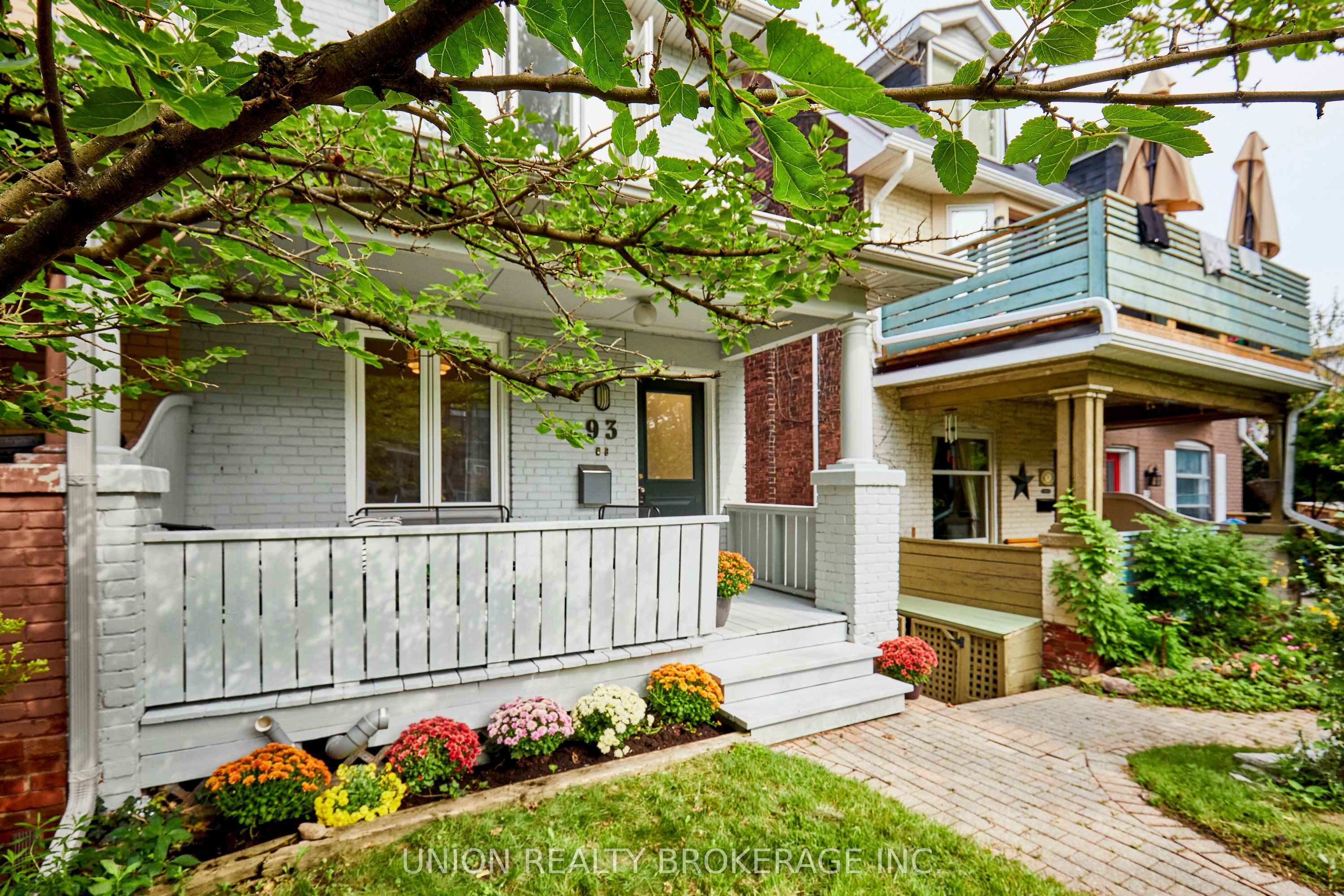 93 Rainsford Road, Toronto, ON M4L 3N8 photo 2