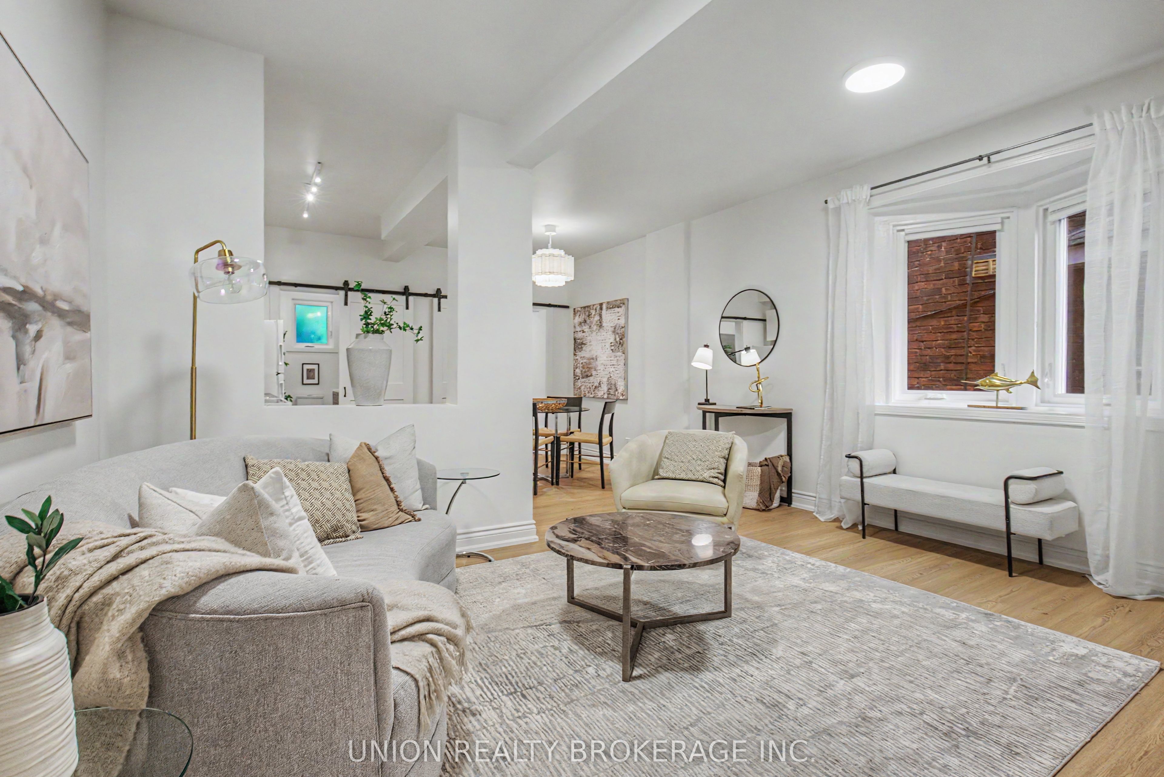 93 Rainsford Road, Toronto, ON M4L 3N8 photo 4