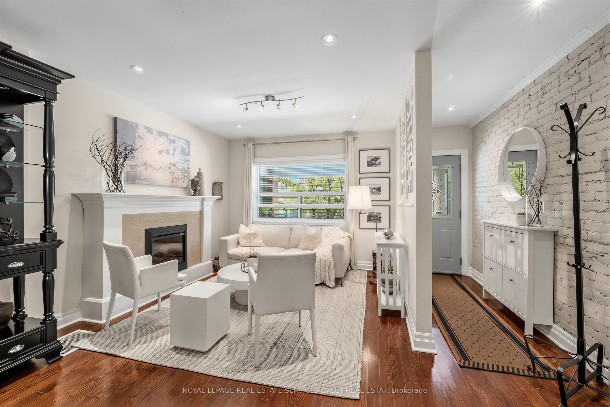 733 Woodbine Avenue, Toronto, ON M4E 2J4 photo 5