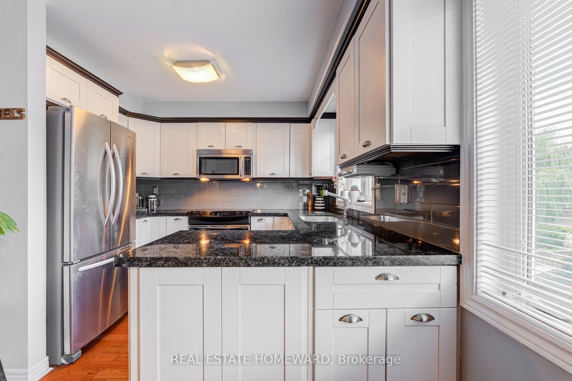 5A Falmouth Avenue, Toronto, ON M1K 4M5 photo 3