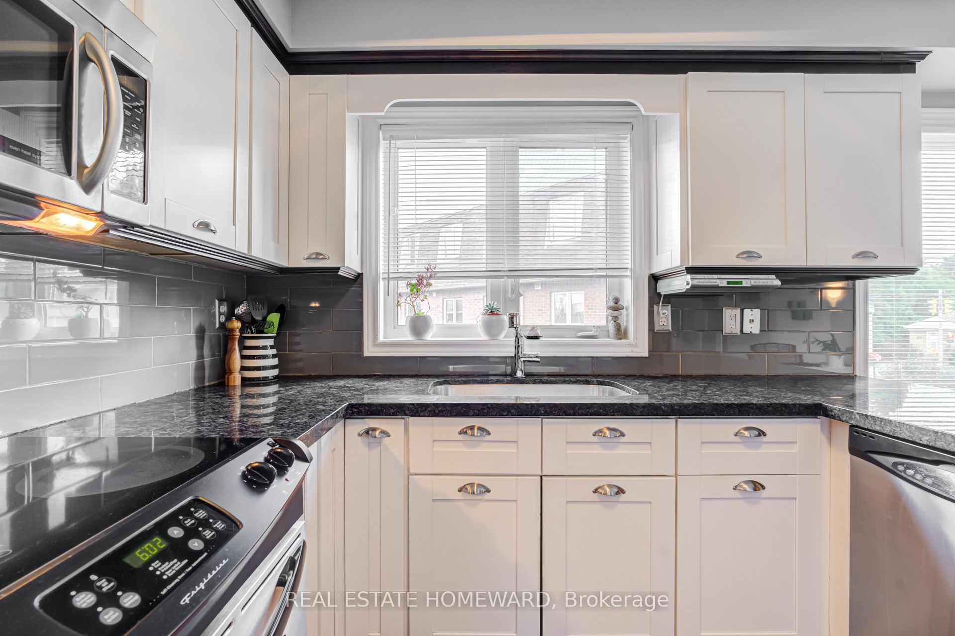 5A Falmouth Avenue, Toronto, ON M1K 4M5 photo 4