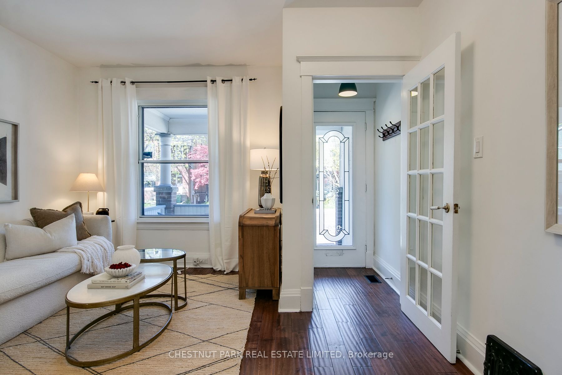 105 Greenwood Avenue, Toronto, ON M4L 2P7 photo 3