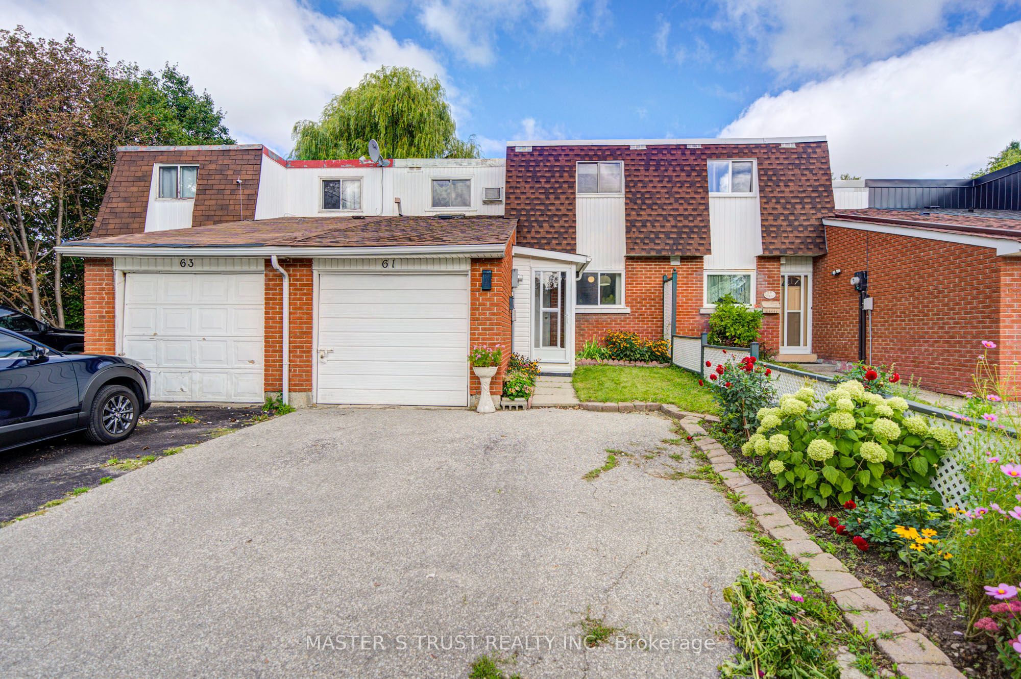 61 Wiggens Court, Toronto, ON M1B 1K3 photo 3