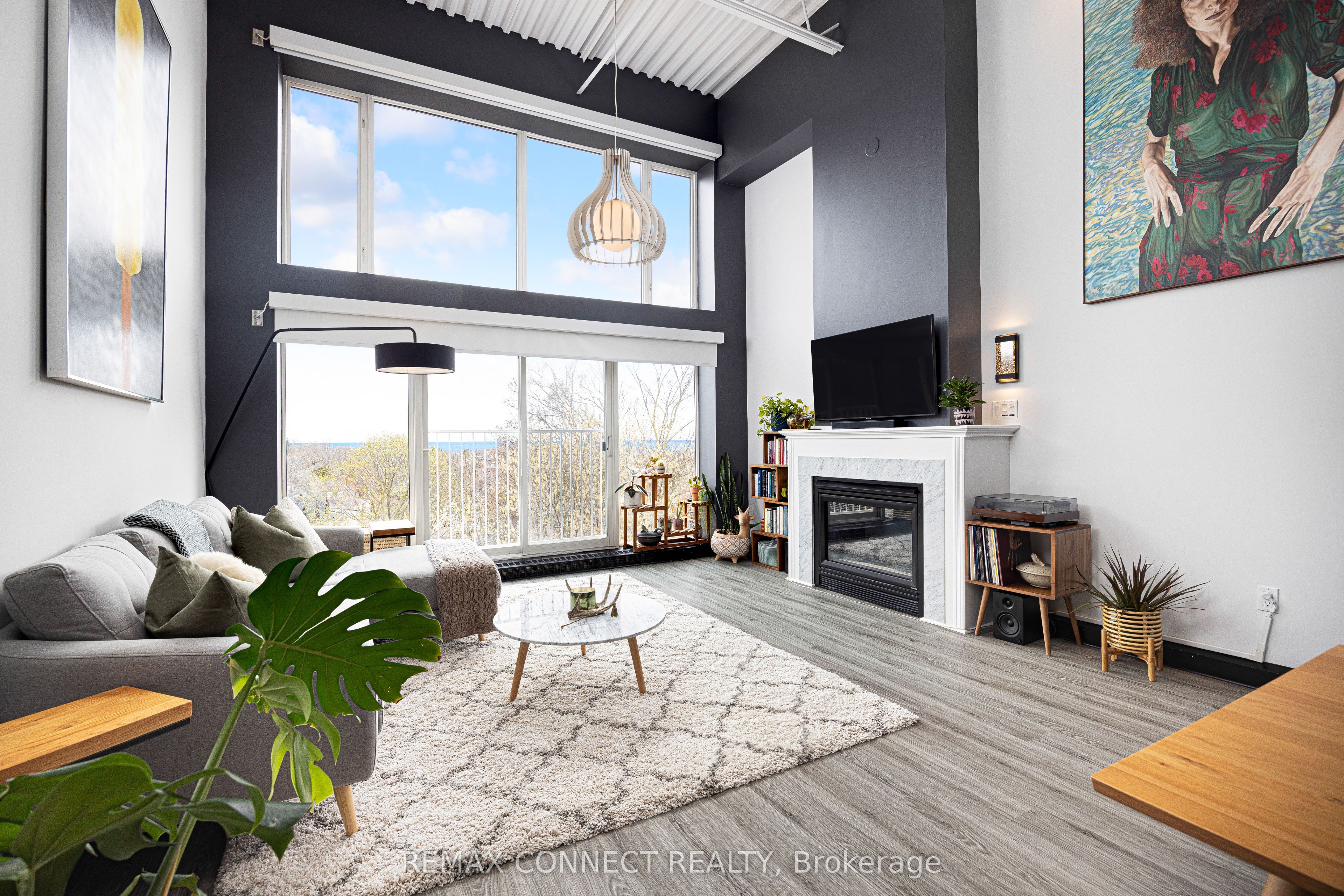 517 Kingston Road 4, Toronto, ON M4L 1V5 photo 3