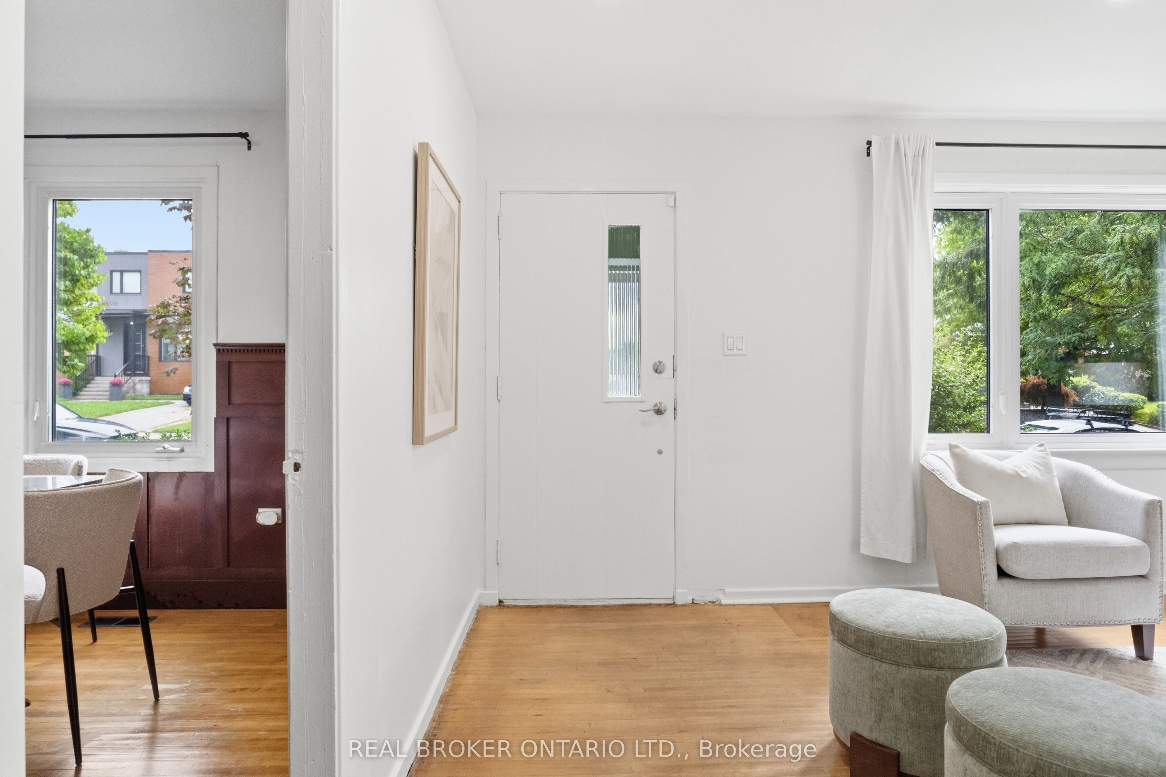 78 Squires Avenue, Toronto, ON M4B 2R5 photo 2