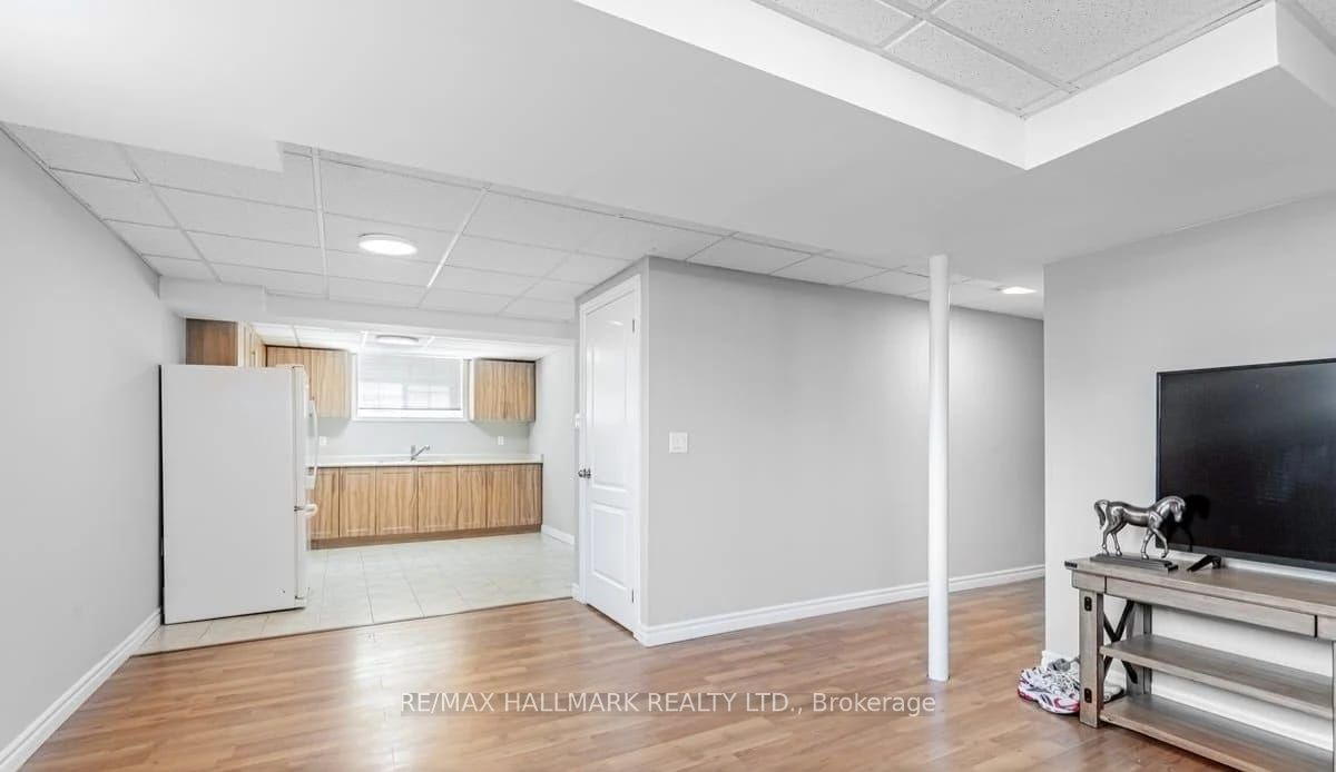 1673 Northfield Avenue, Oshawa, ON L1K 0K7 photo 5