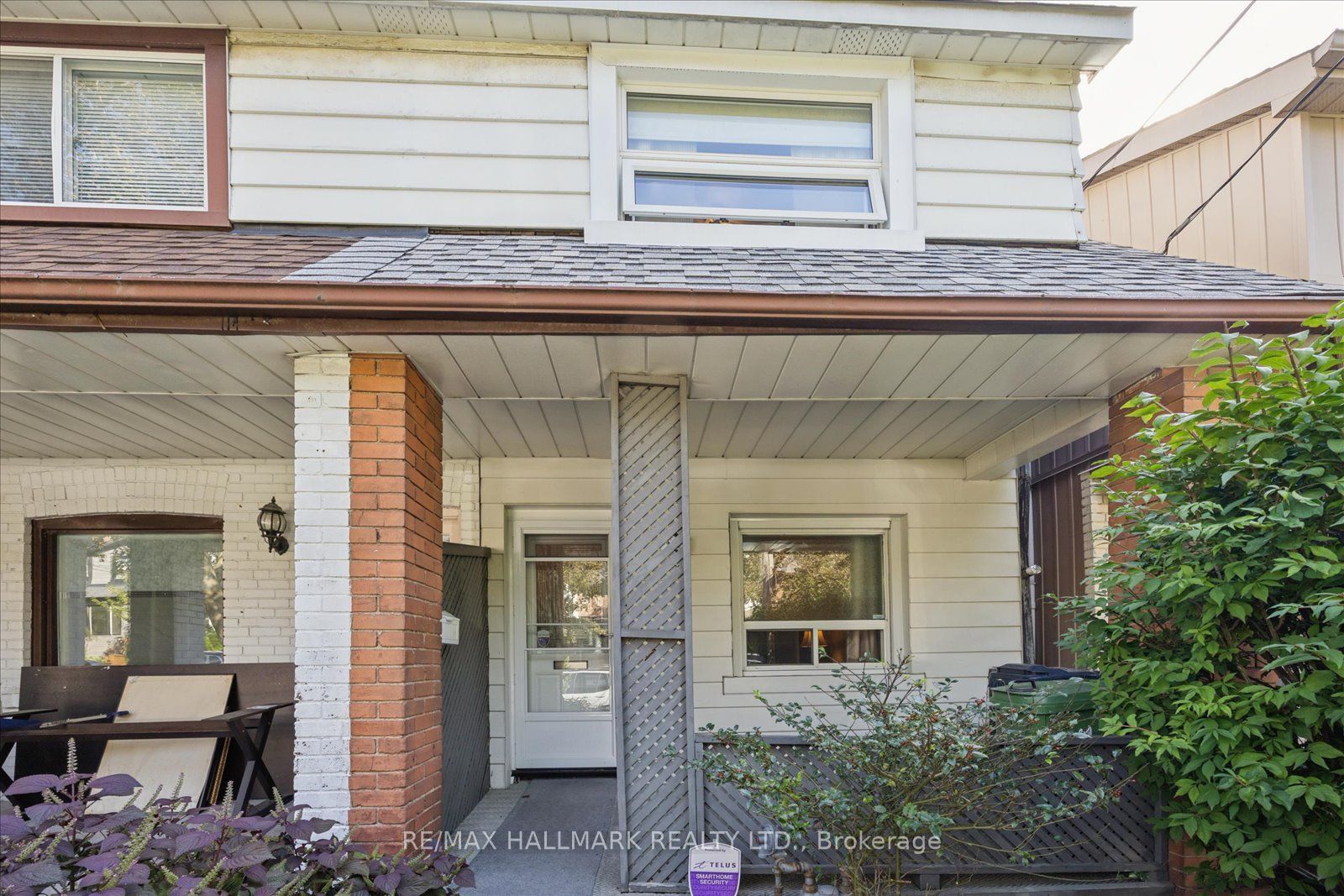 69 Alton Avenue, Toronto, ON M4L 2M3 photo 4