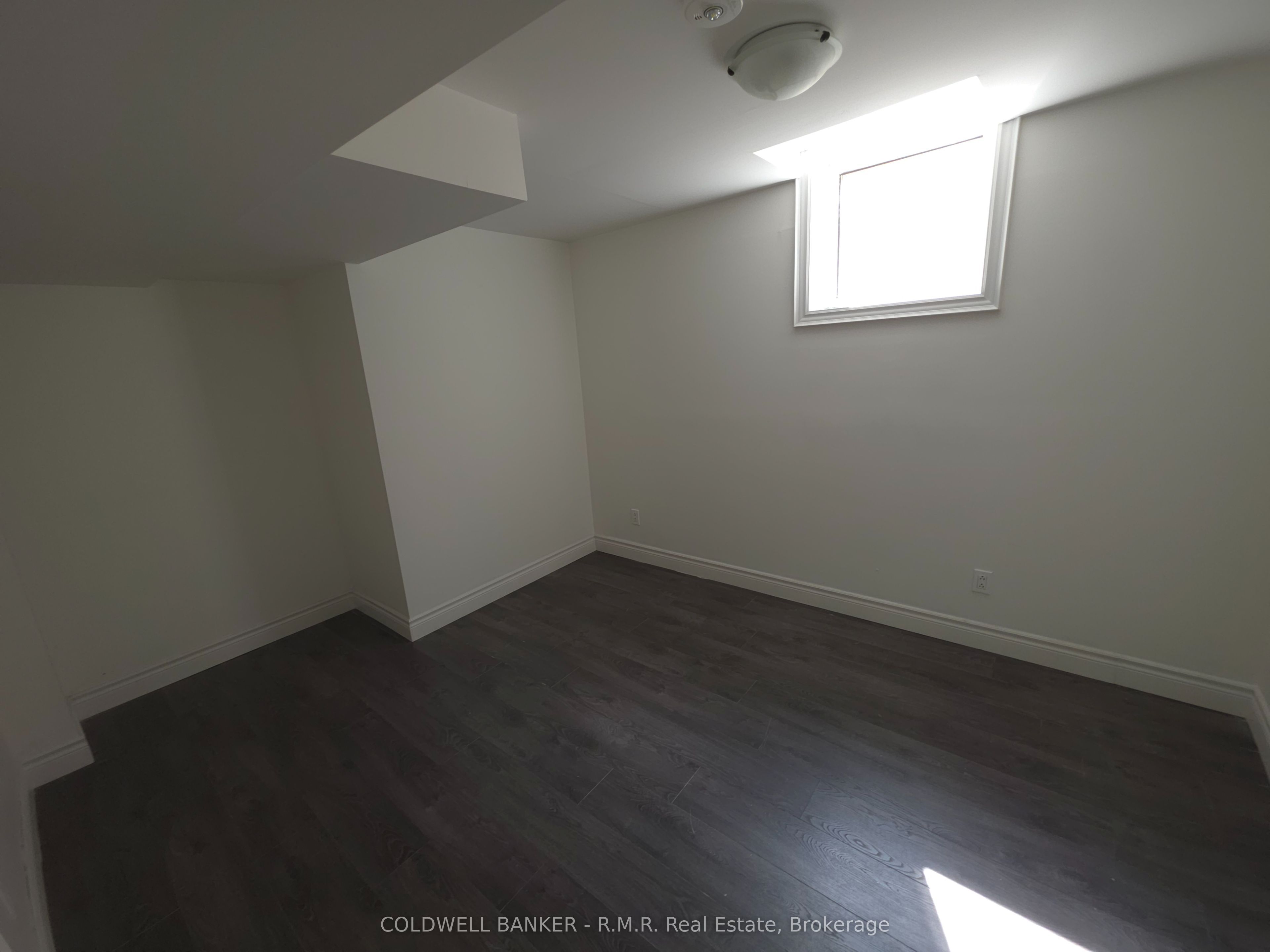 61 Willey Drive Bsmt, Clarington, ON L1C 4Z5 photo 5