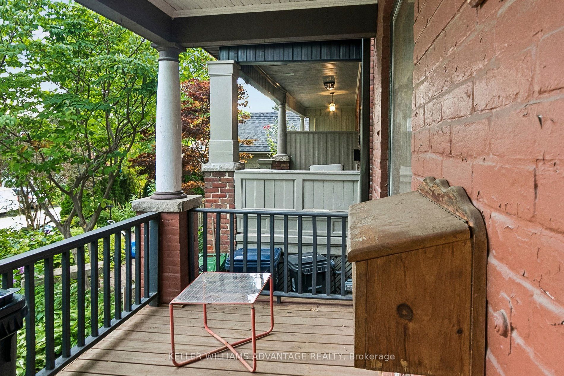 32 Dingwall Avenue E, Toronto, ON M4J 1C3 photo 3