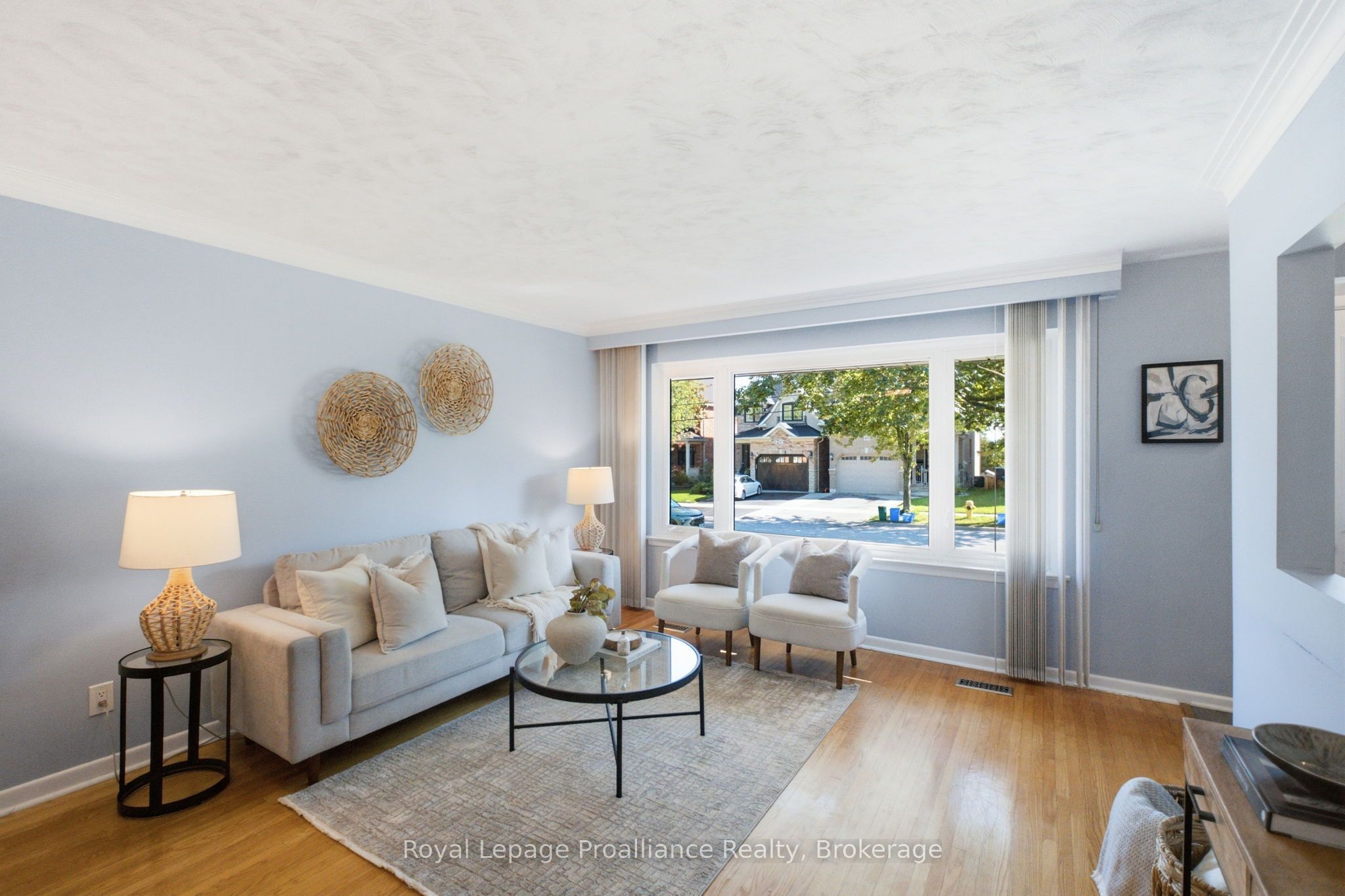 400 Harris Street, Whitby, ON L1N 3C5 photo 3