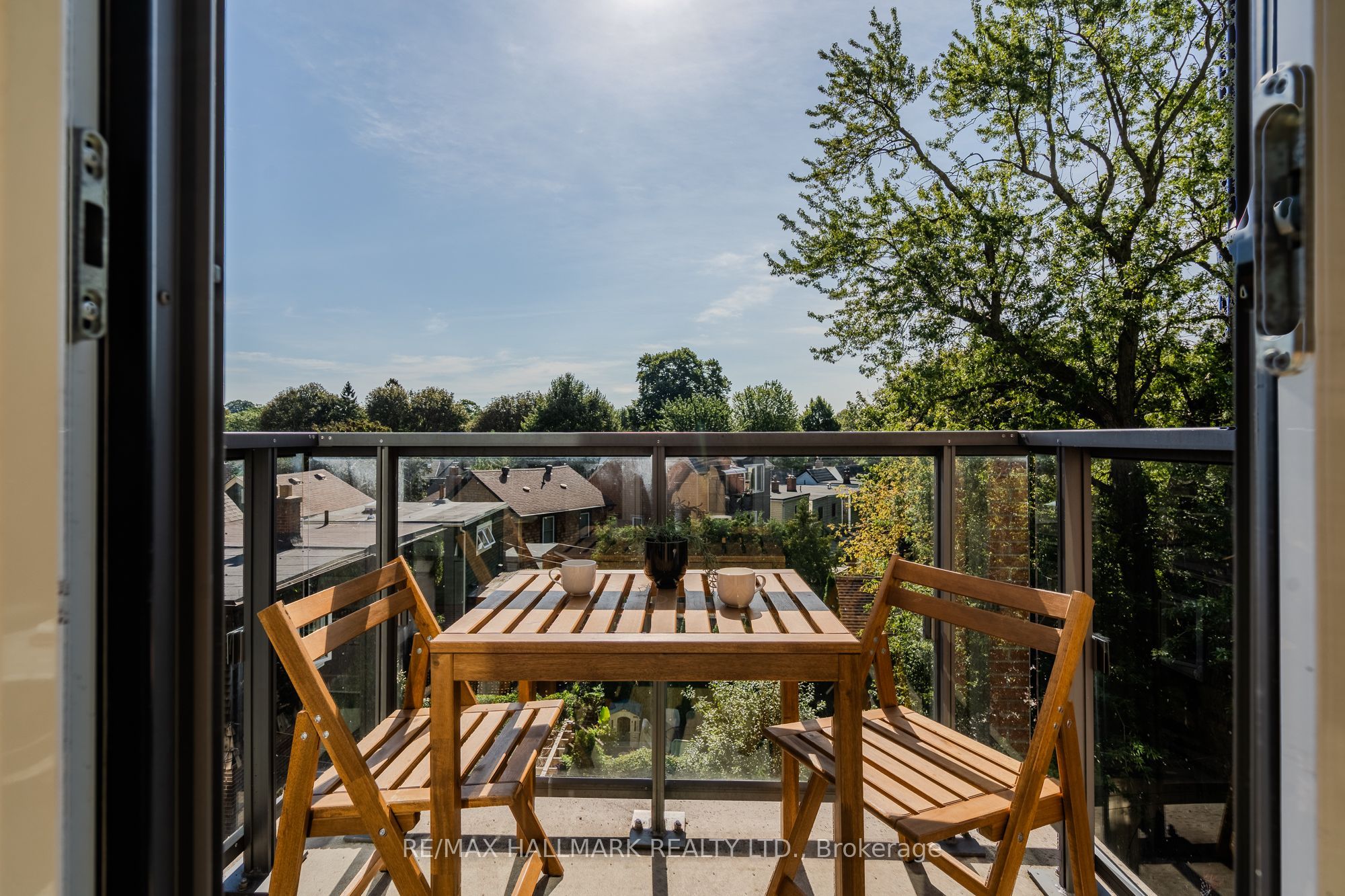 60 Haslett Avenue 303, Toronto, ON M4L 0A9 photo 5