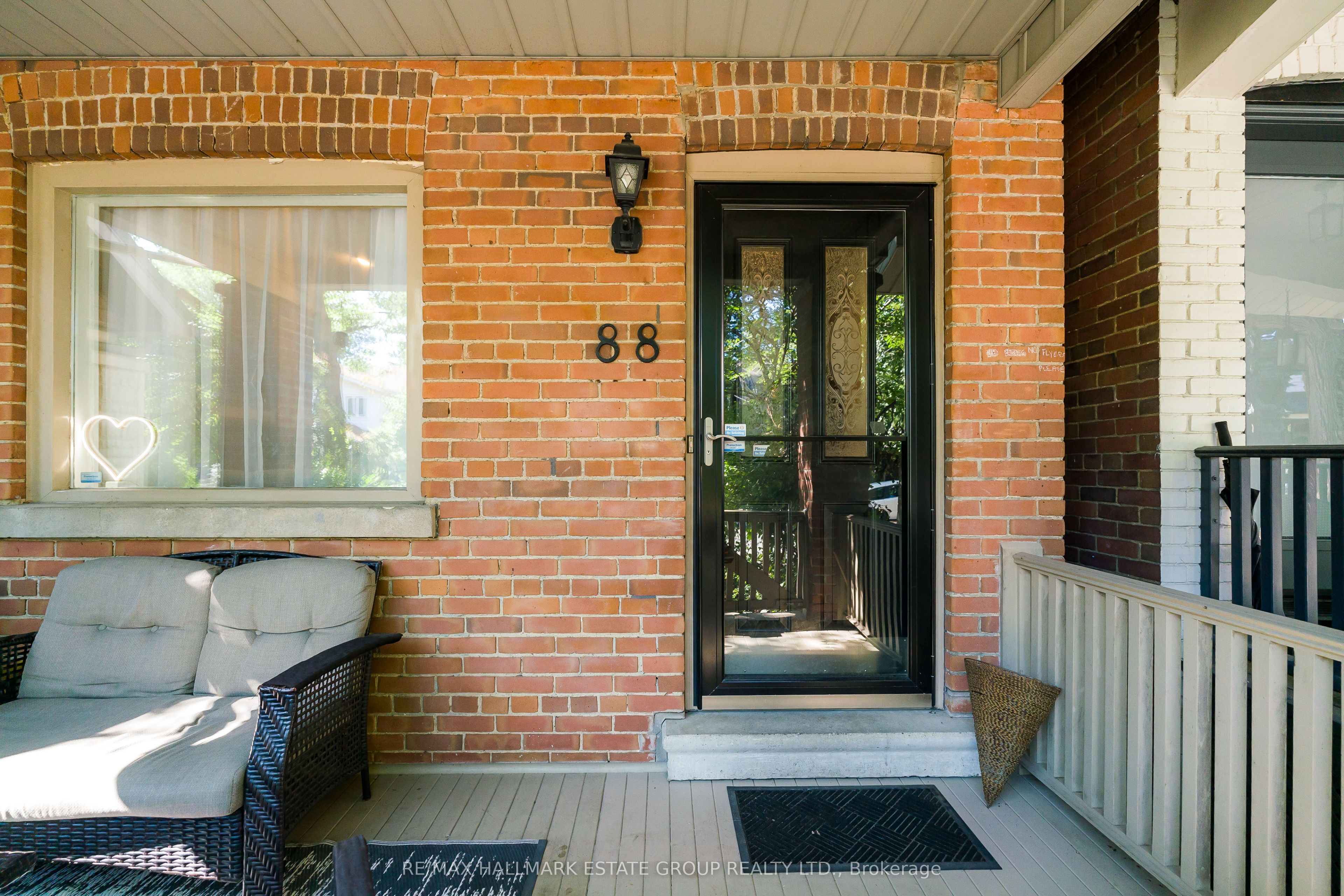 88 Glenmore Road, Toronto, ON M4L 3M3 photo 2