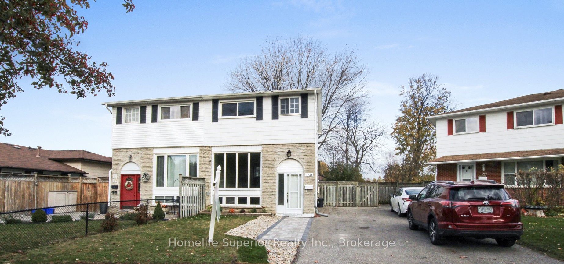 380 Vancouver Crescent, Oshawa, ON L1J 5X9