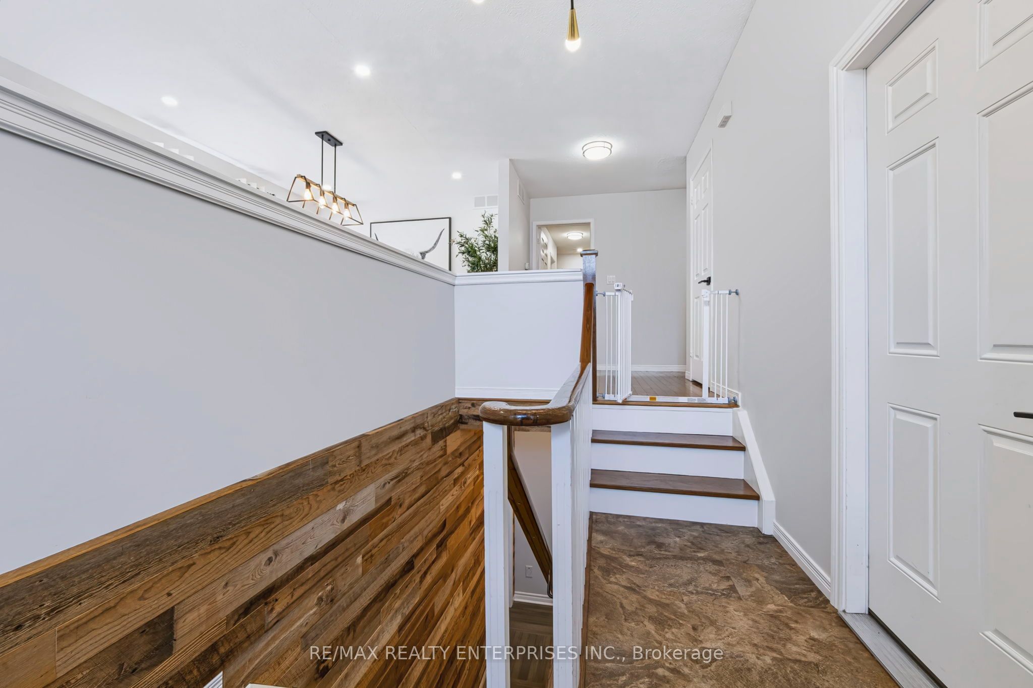 71 Inglewood Place Main, Whitby, ON L1N 8Z8 photo 5