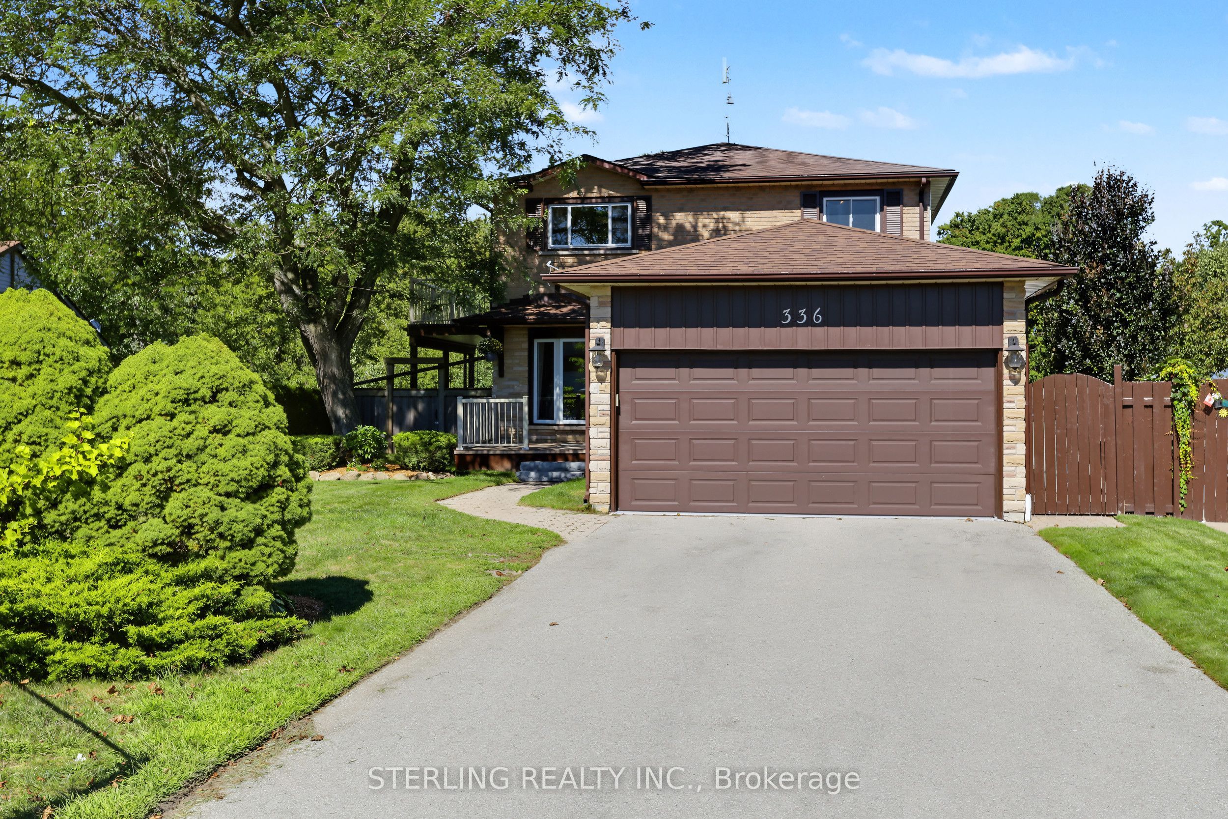 336 Gothic Court, Oshawa, ON L1G 7J2 photo 3