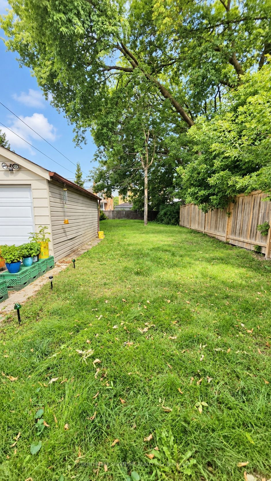 238 Torrens Avenue Basement, Toronto, ON M4J 2P6 photo 3