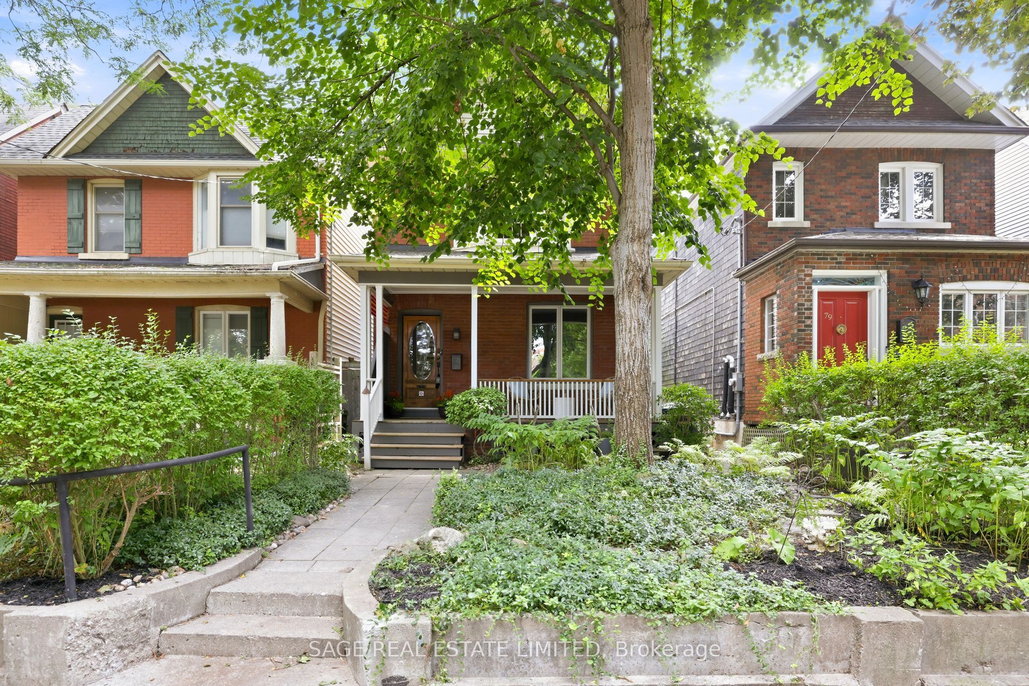 81 Woodfield Road, Toronto, ON M4L 2W5 photo 2